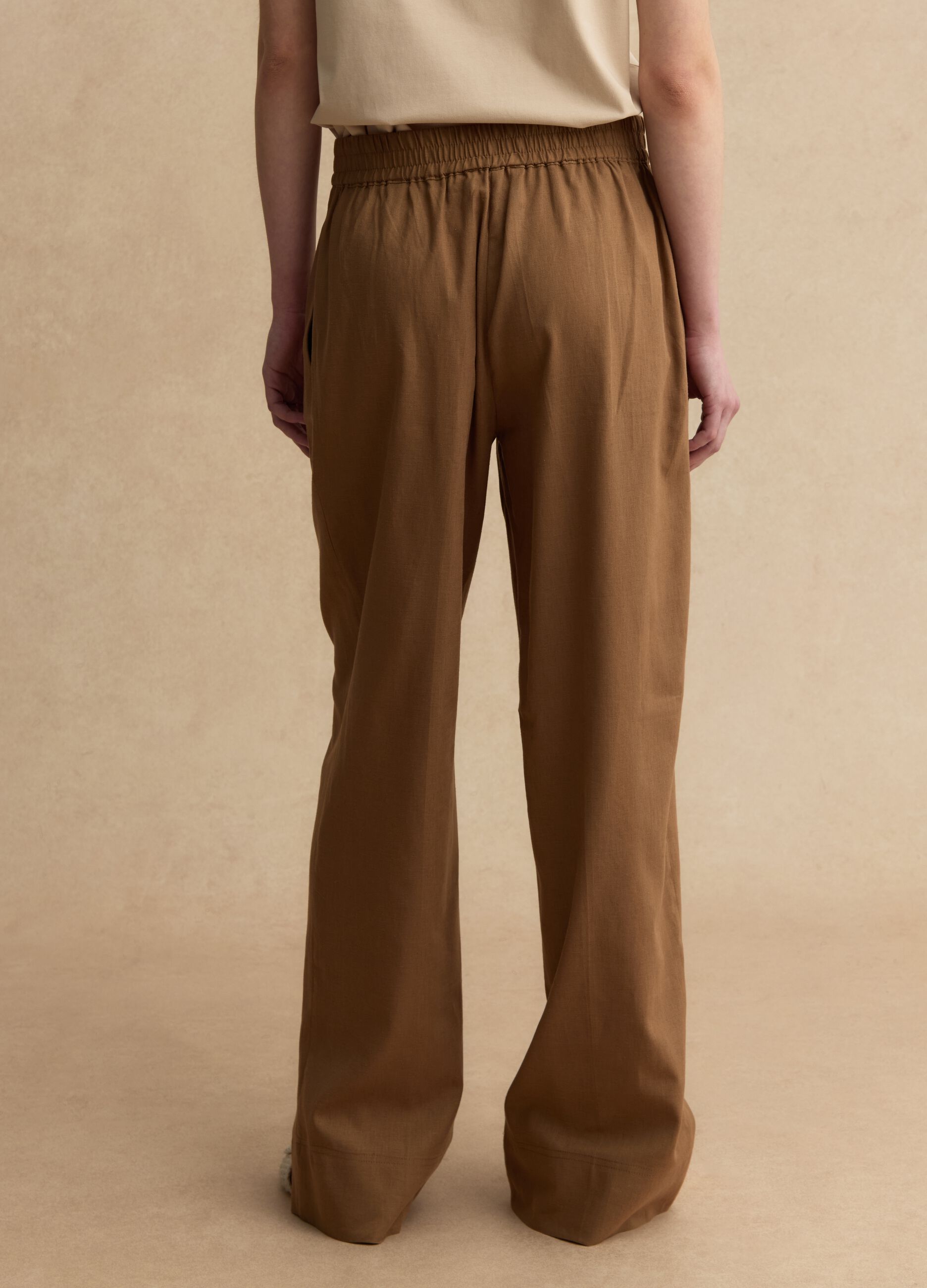 Smeđe &scaron;iroke hlače od mje&scaron;avine lana i viskoze