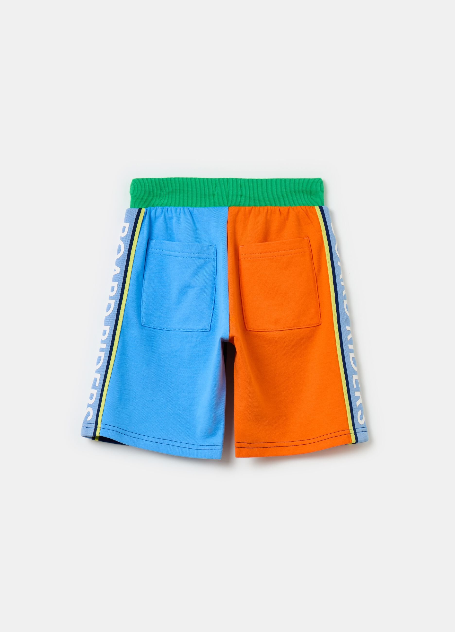Bermuda shorts in colourblock fleece with drawstring