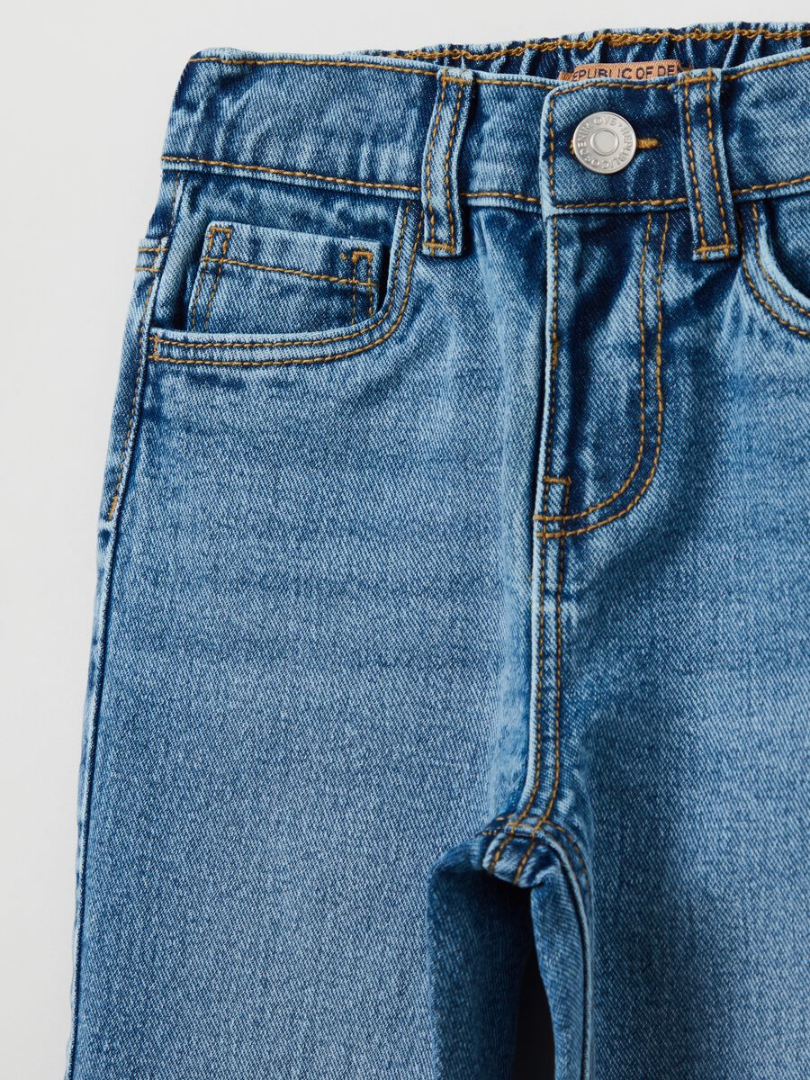 Five-pocket, straight-fit jeans_2