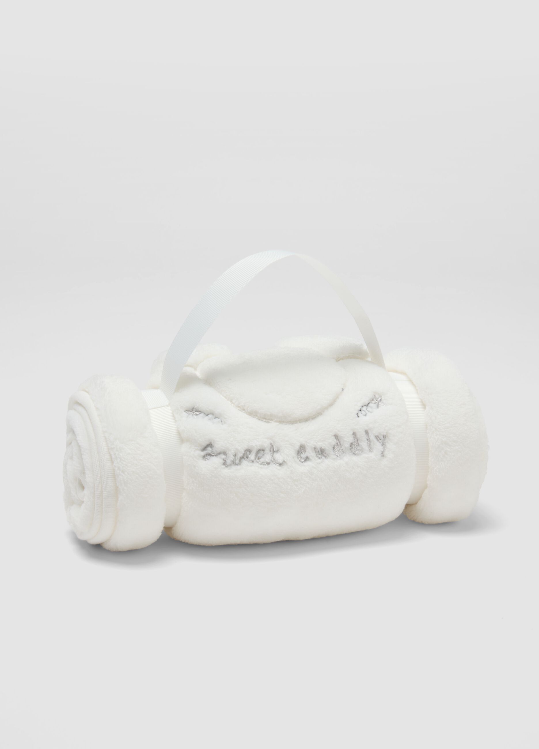 White Mickey-pattern cot blanket