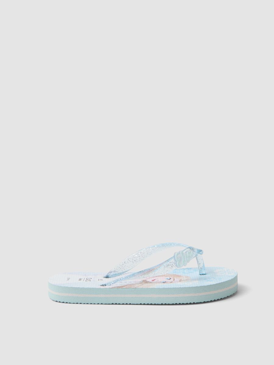 Blue beach flip-flops_0