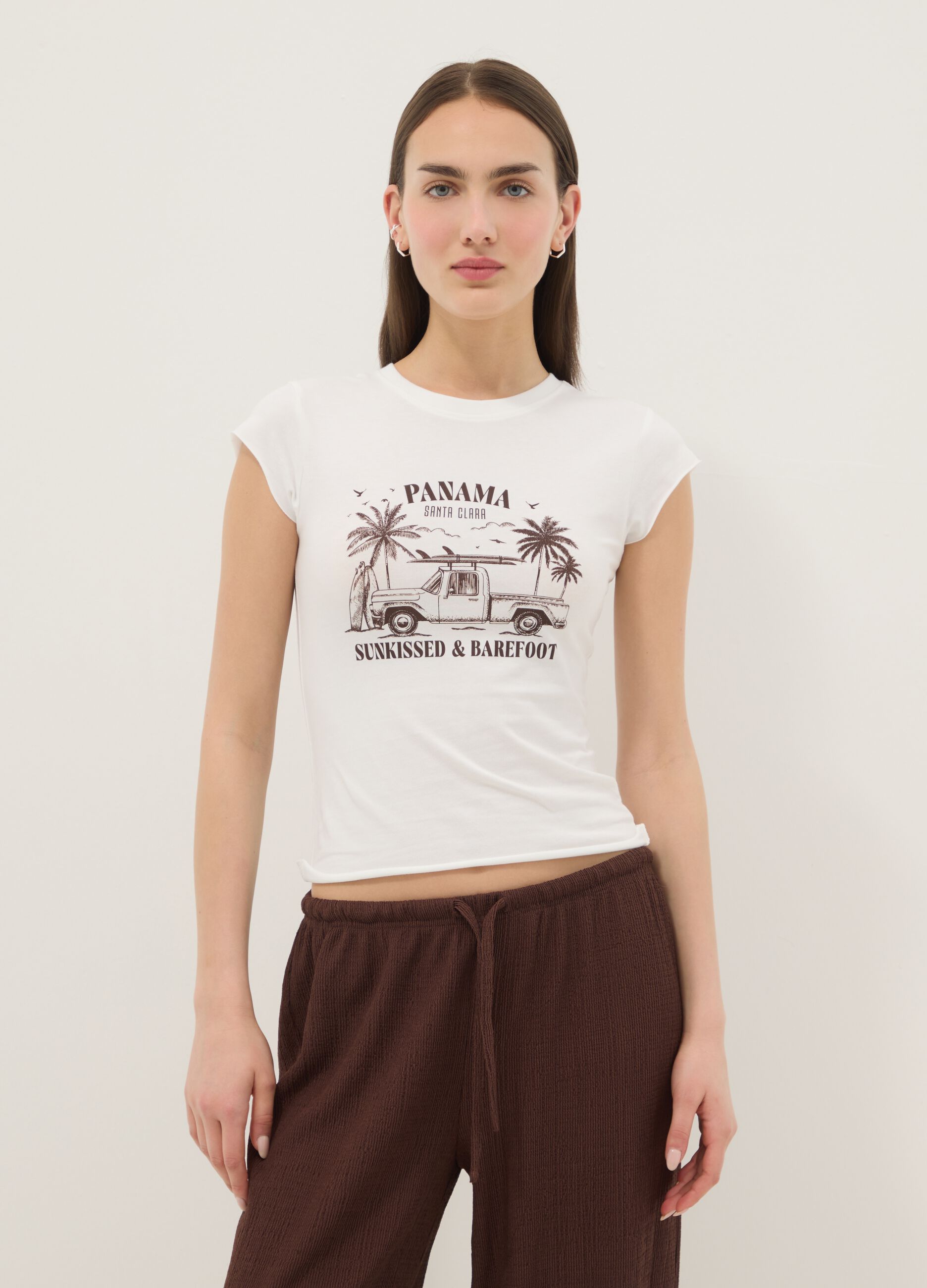 Wei&szlig;es, figurbetontes T-Shirt aus Stretch-Baumwolle mit Print