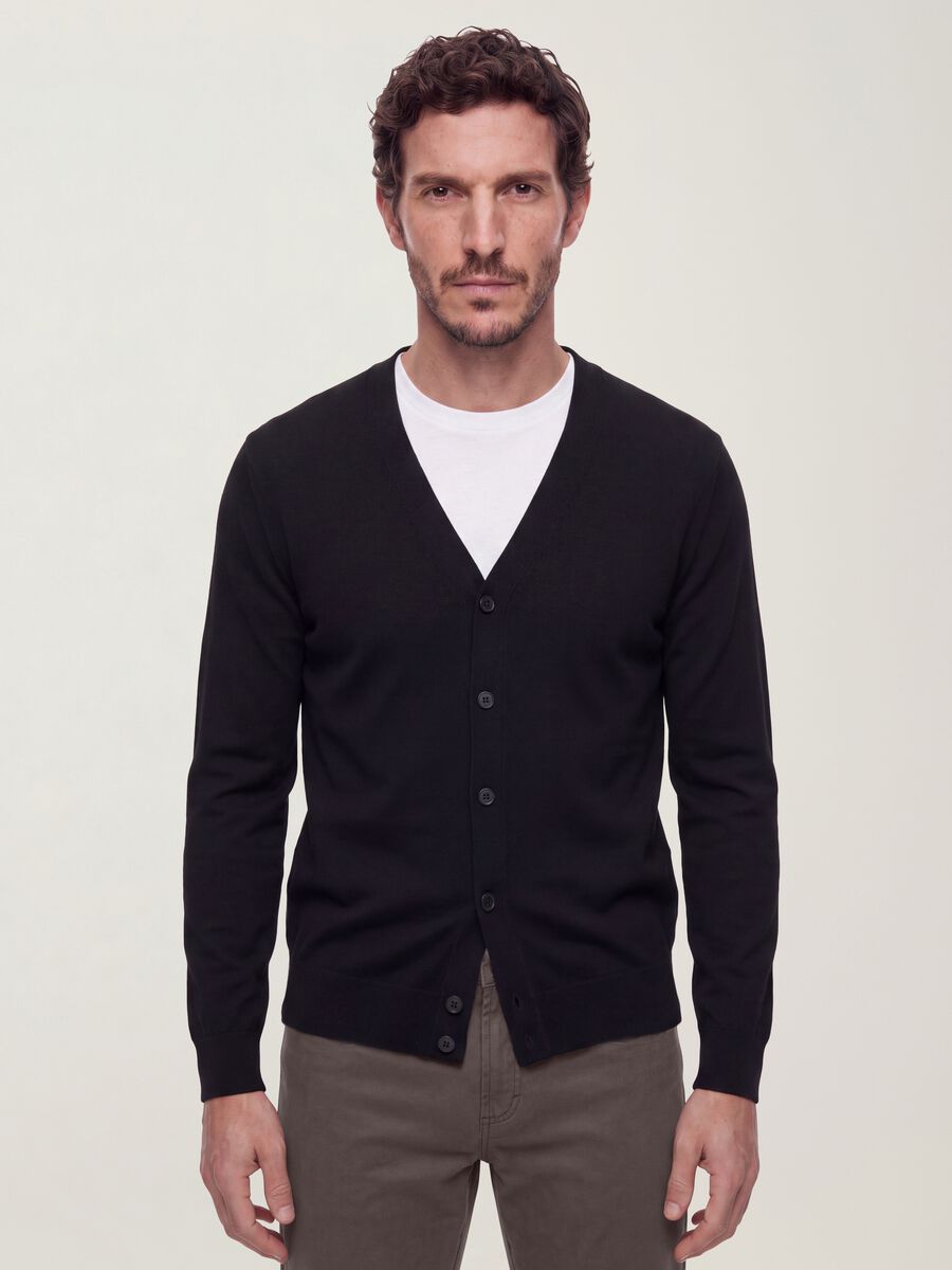 Black viscose-blend V-neck cardigan, regular fit_0