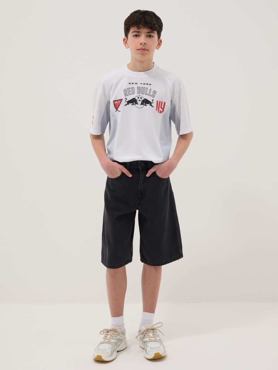 Boy's black cotton blend skater fit shorts_0