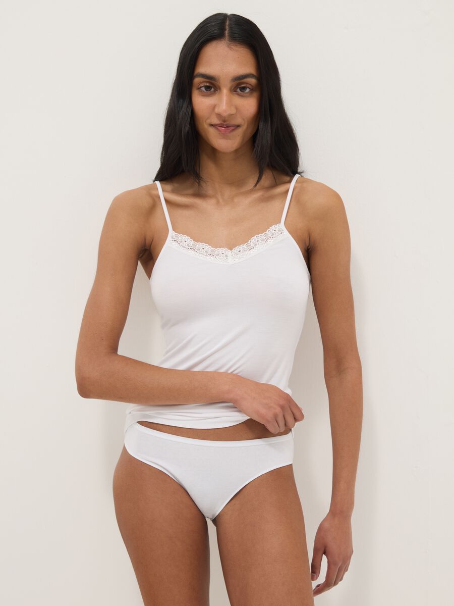 White stretchy viscose slim fit tank top with lace_0