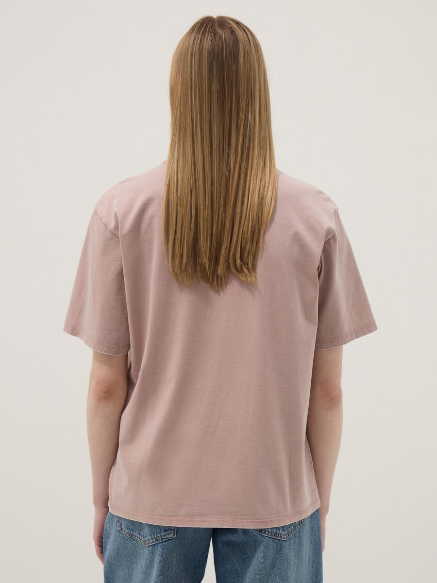 Rosa T-Shirt aus reiner Baumwolle im entspannten Schnitt mit Aufdruck_3
