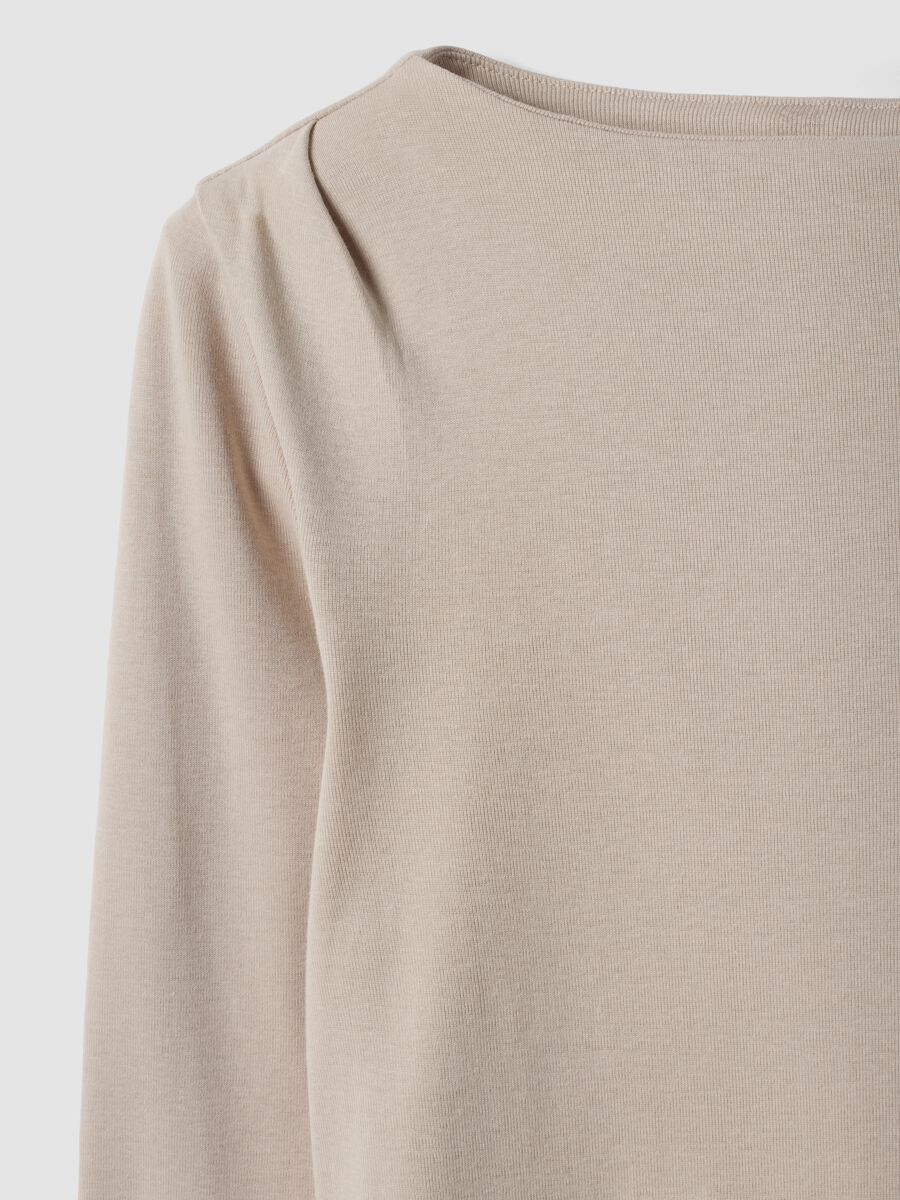 &Mu;&pi;&epsilon;&zeta; &mu;&pi;&lambda;&omicron;ύ&zeta;&alpha; T-shirt &alpha;&pi;ό 100% &beta;&alpha;&mu;&beta;ά&kappa;&iota; &mu;&epsilon; &sigma;&tau;&rho;&omicron;&gamma;&gamma;&upsilon;&lambda;ή &lambda;&alpha;&iota;&mu;ό&kappa;&omicron;&psi;&eta;_5