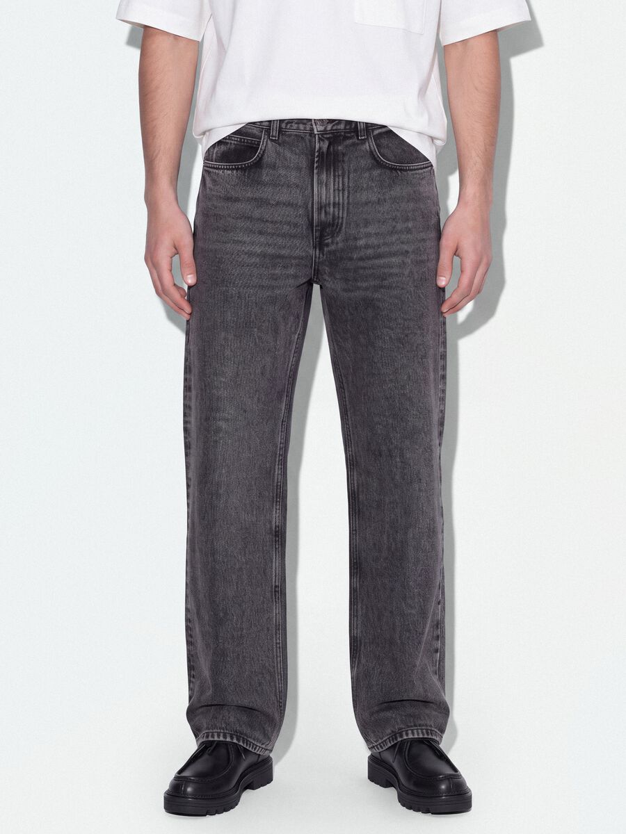 Jeans de ganga cinzentas de corte flare em puro algod&atilde;o_1