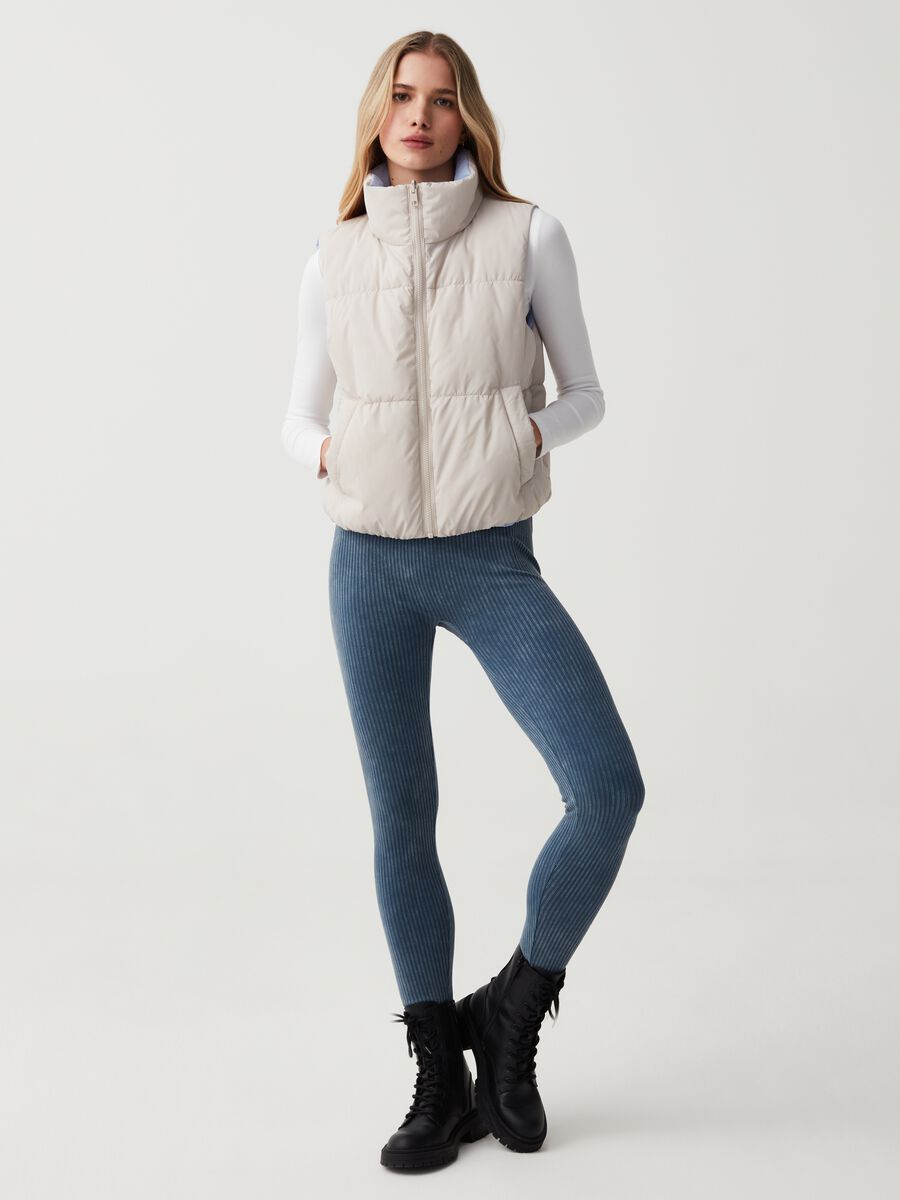 Reversible ultralight gilet with high neck_1