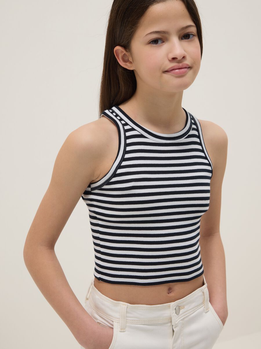 Girls' fitted multicolour striped stretch cotton vest_0