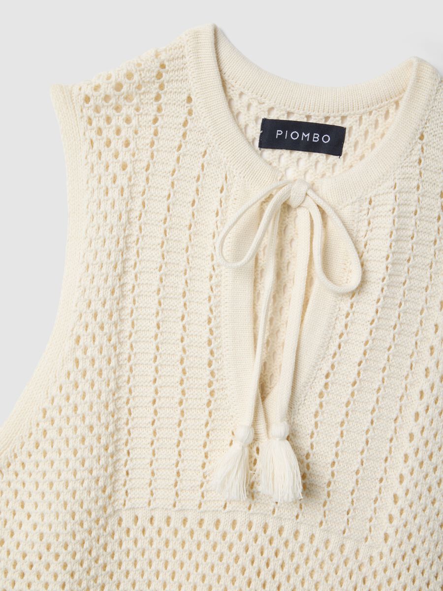 White pure cotton tank top with regular fit and mesh texture_5