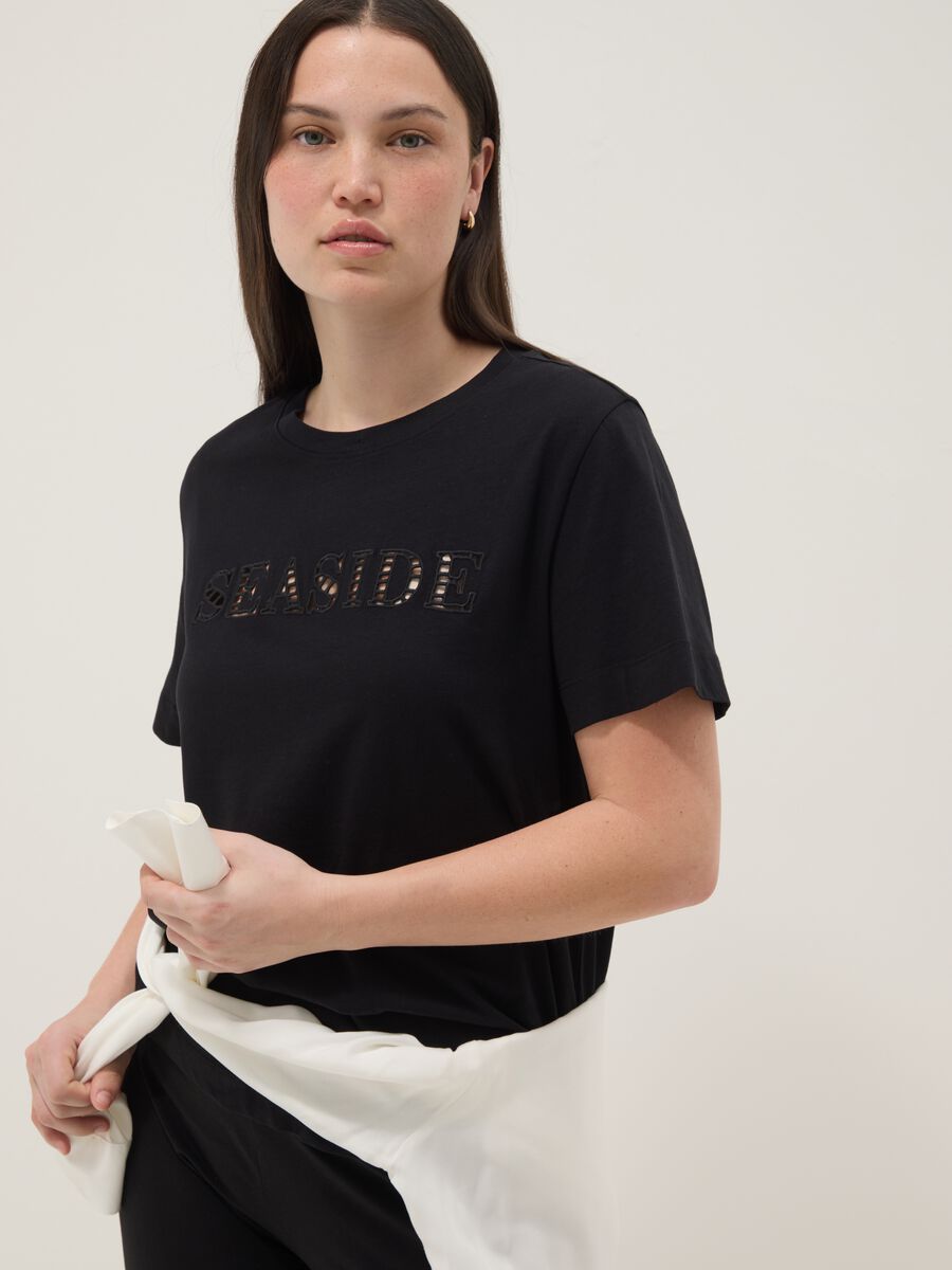 Schwarzes T-Shirt aus reiner Baumwolle mit kurzen &Auml;rmeln_0