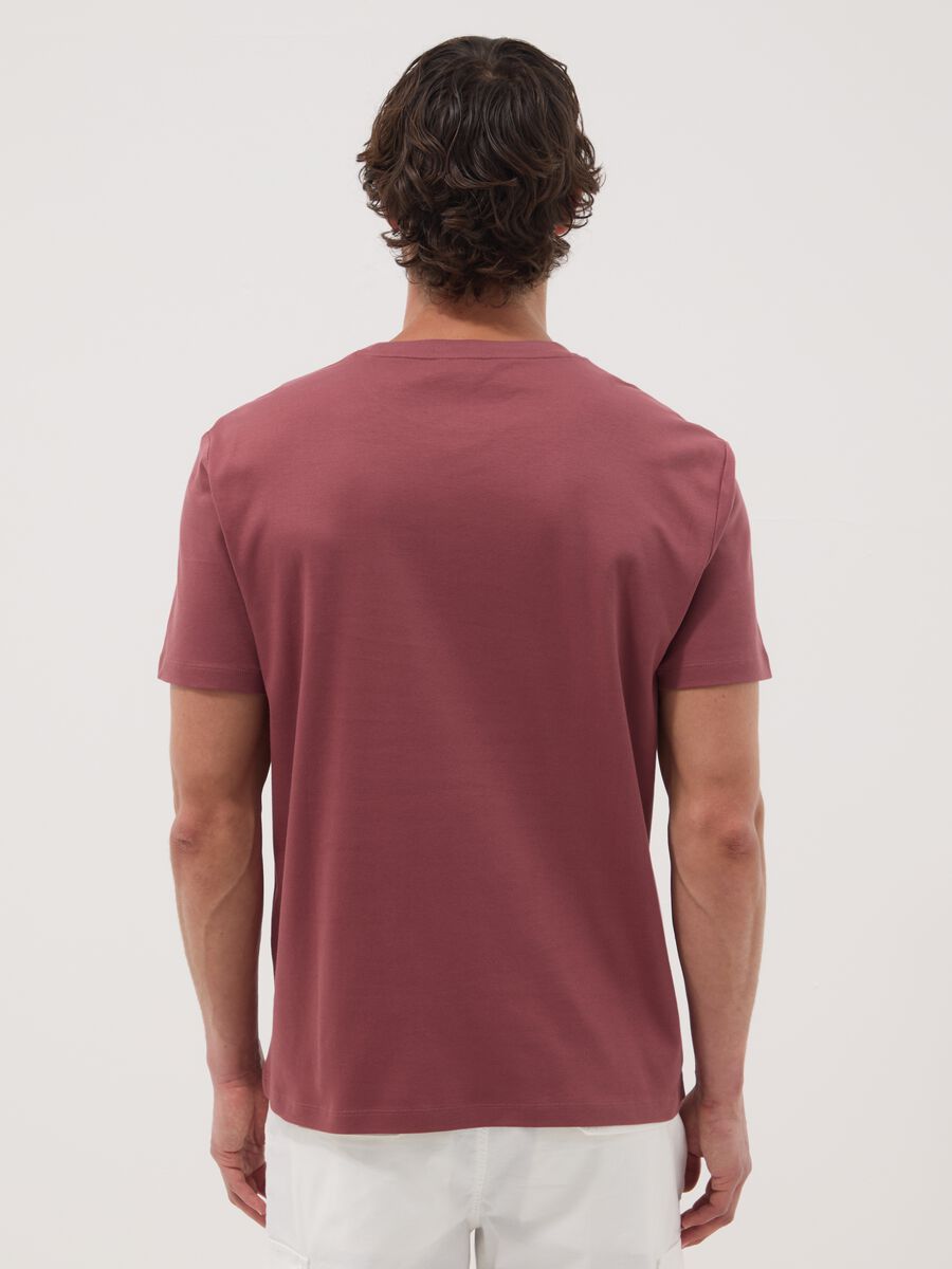 Rotes Slim-Fit-T-Shirt aus reiner merzerisierter Baumwolle_3