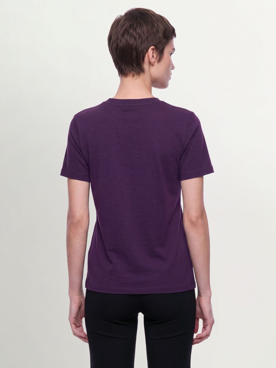 &Mu;&omega;&beta; T-shirt &alpha;&pi;ό 100% &omicron;&rho;&gamma;&alpha;&nu;&iota;&kappa;ό &beta;&alpha;&mu;&beta;ά&kappa;&iota;, &sigma;&tau;&rho;&omicron;&gamma;&gamma;&upsilon;&lambda;ή &lambda;&alpha;&iota;&mu;ό&kappa;&omicron;&psi;&eta;, &kappa;&alpha;&nu;&omicron;&nu;&iota;&kappa;ή &epsilon;&phi;&alpha;&rho;&mu;&omicron;&gamma;ή_2