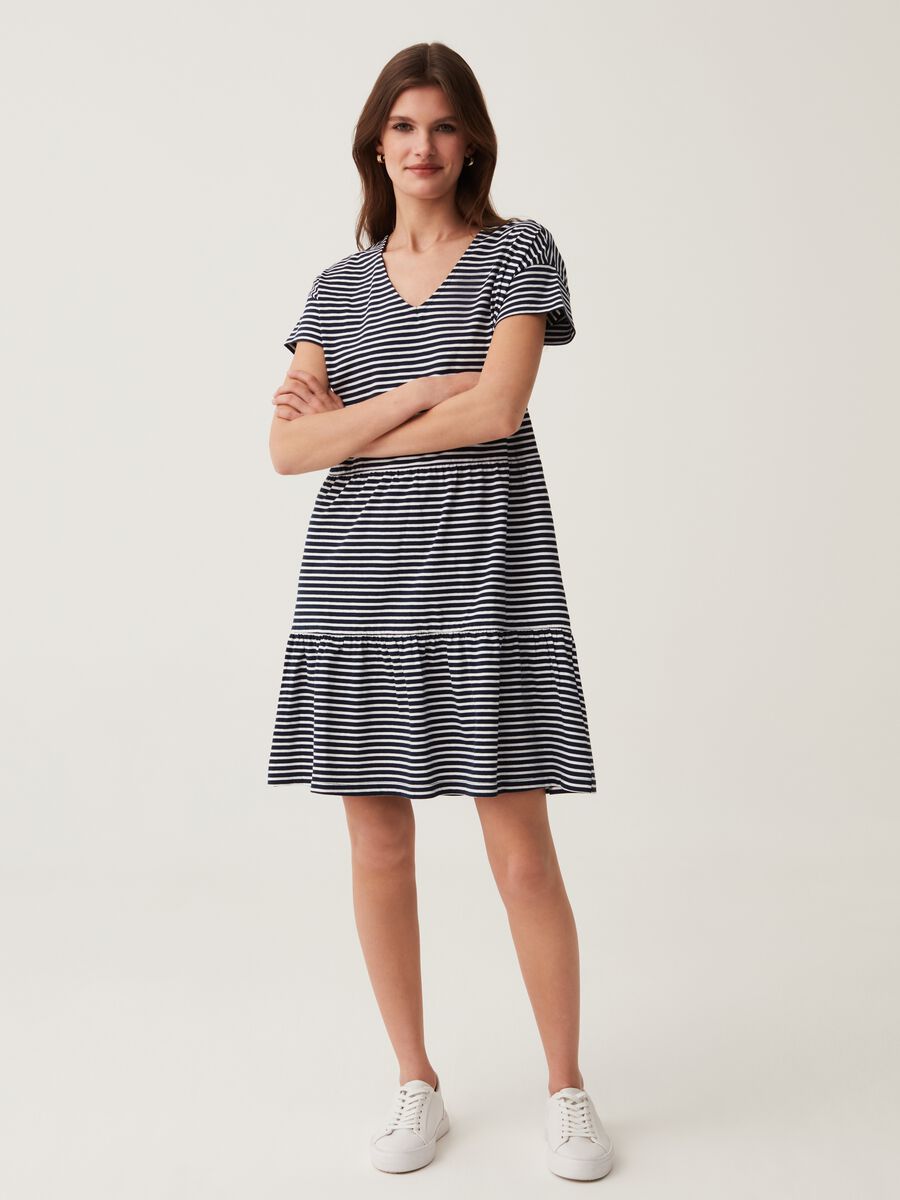 Tiered dress with striped pattern_1