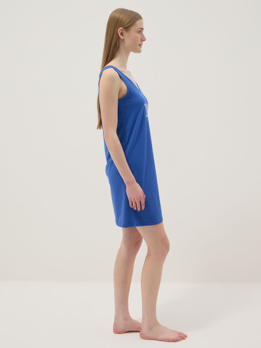Sleeveless pure cotton blue nightdress with prints_1