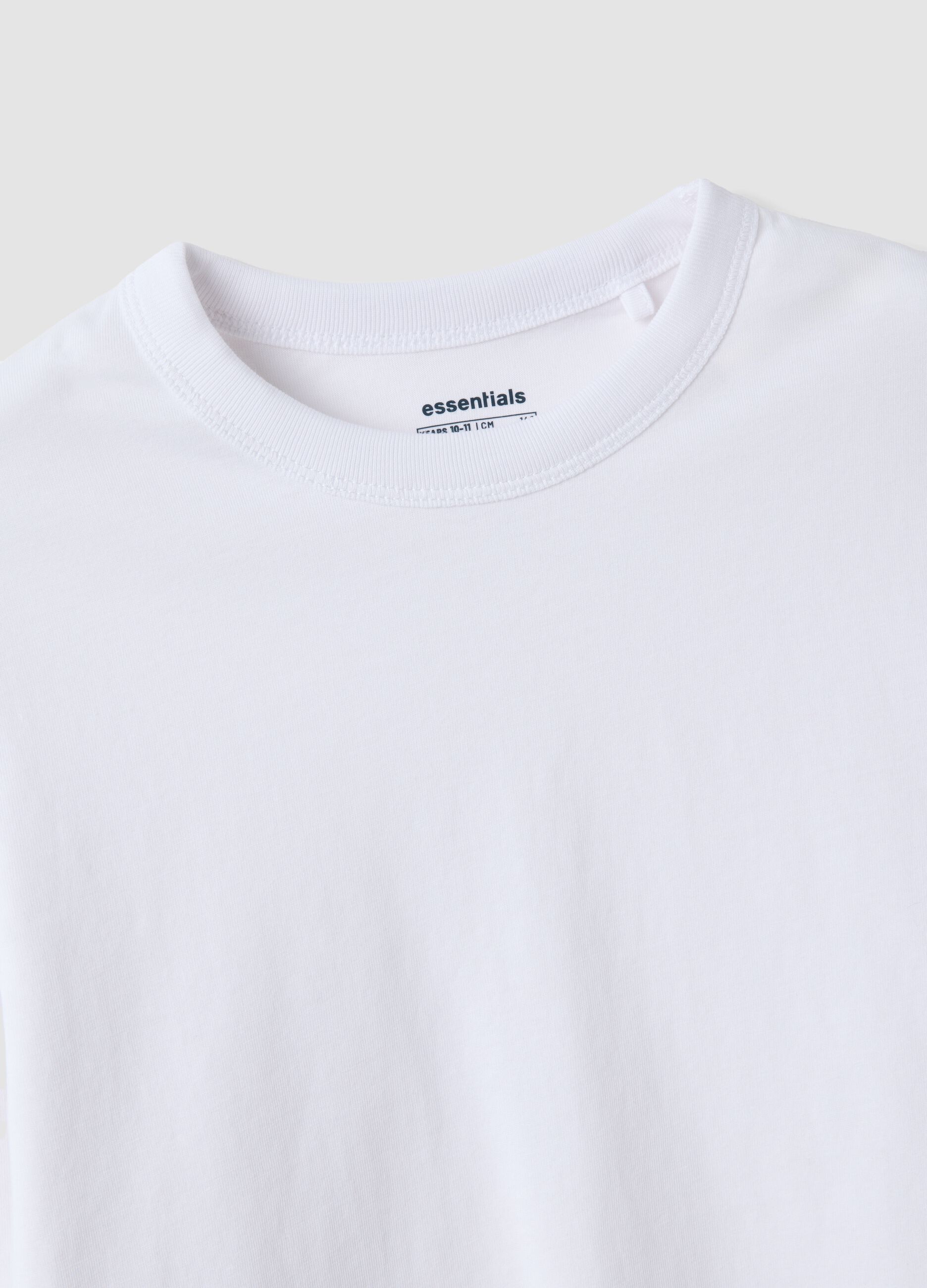 Girls&rsquo; pure cotton white T-shirt with ribbed crew neck
