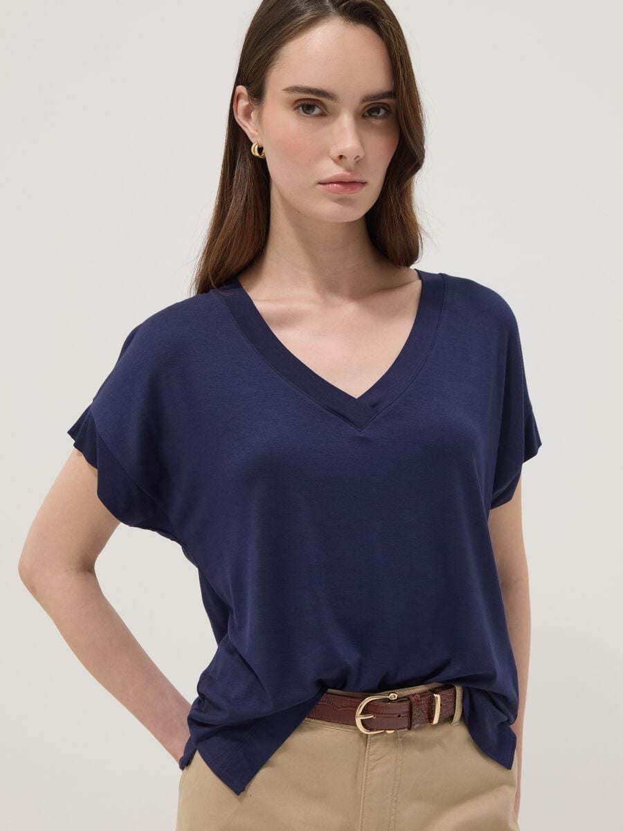 Blue stretch viscose V-neck T-shirt_0