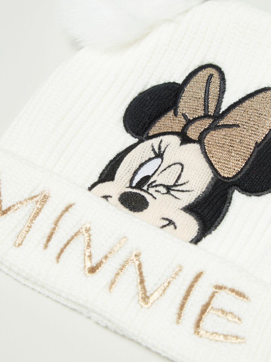 Hat with pompom and Minnie Mouse embroidery_2