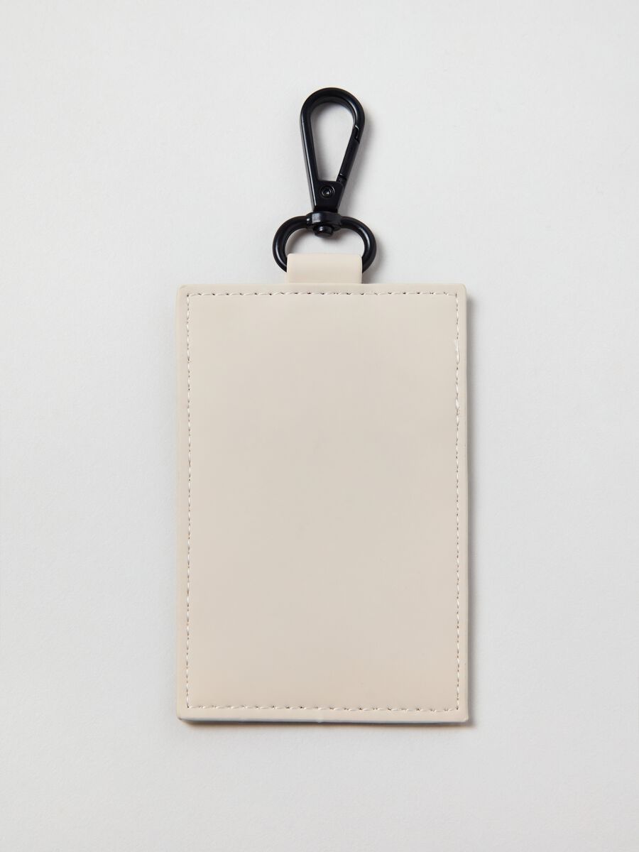 Card holder with clasp_2