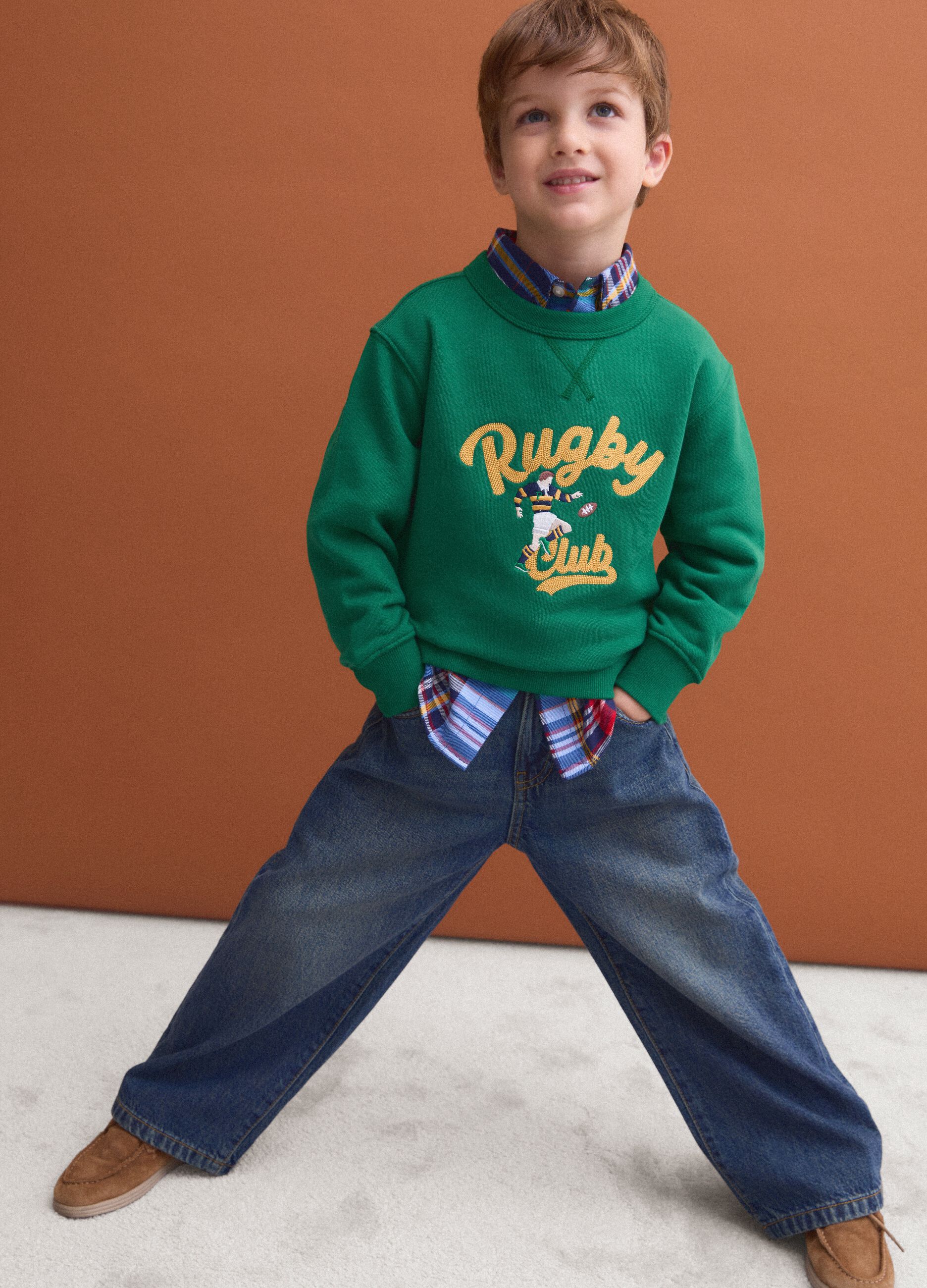 Oversized green sweatshirt in pure organic cotton with college print