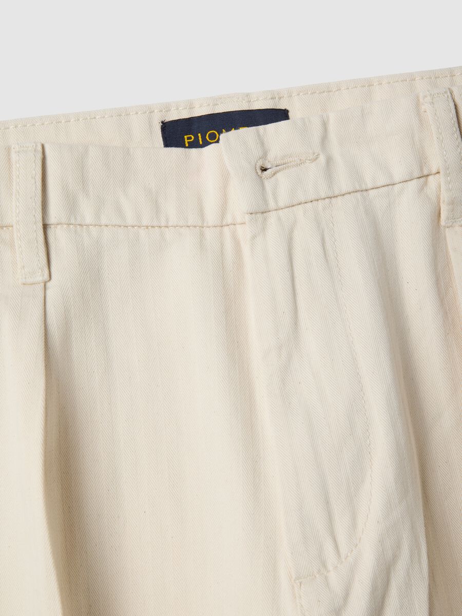 Beige Regular Fit Cotton Chinos_5