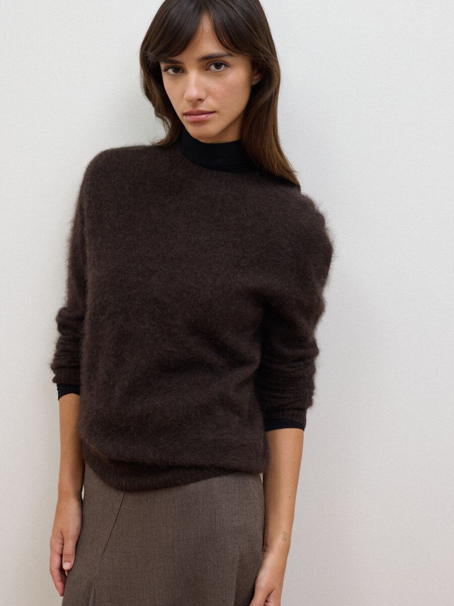 Brown crew-neck wool and cashmere-blend jumper, oversized fit_0
