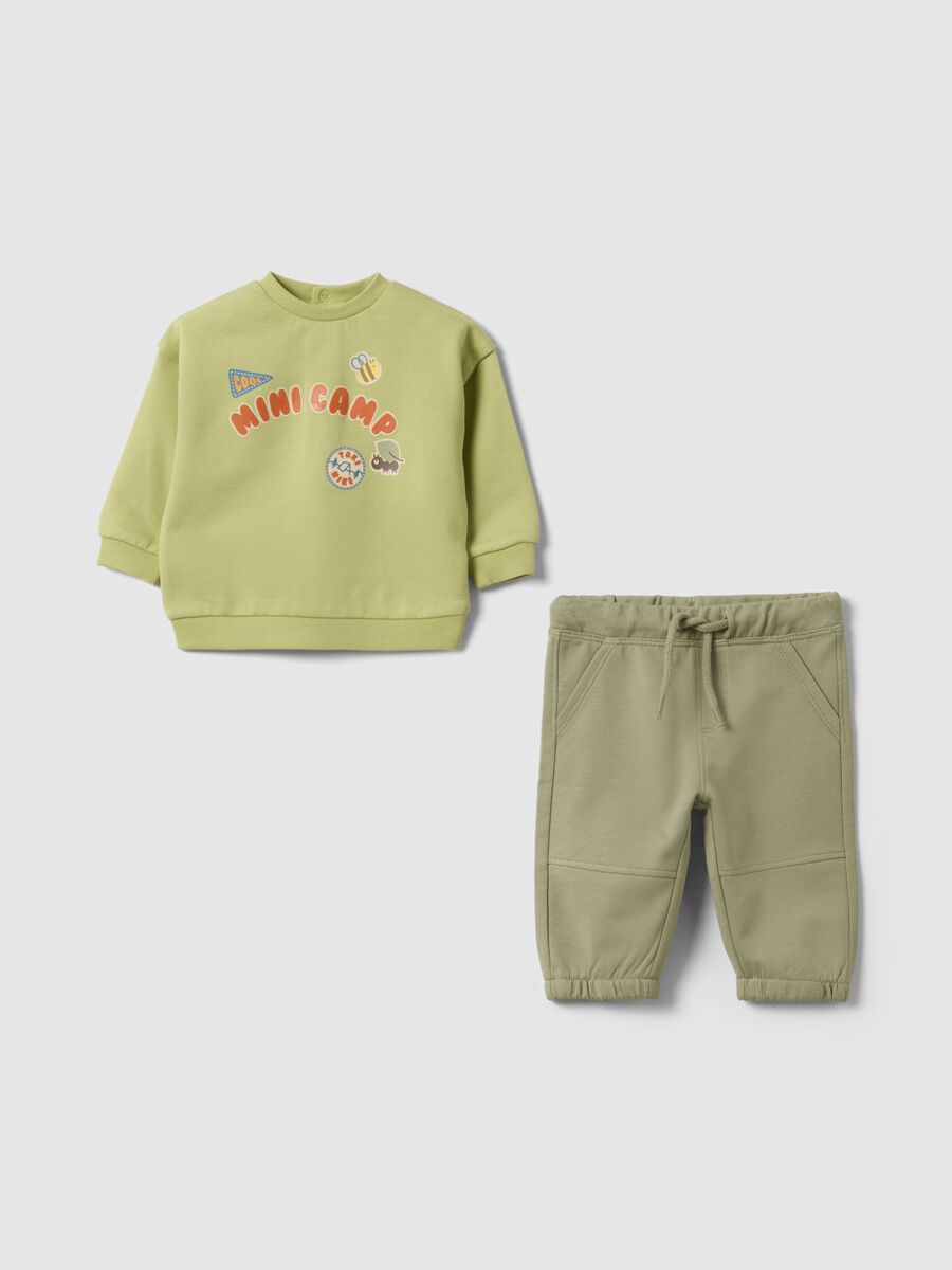 Gr&uuml;nes Baby-Set aus reiner Baumwolle: Sweatshirt und Hose, Regular Fit_0