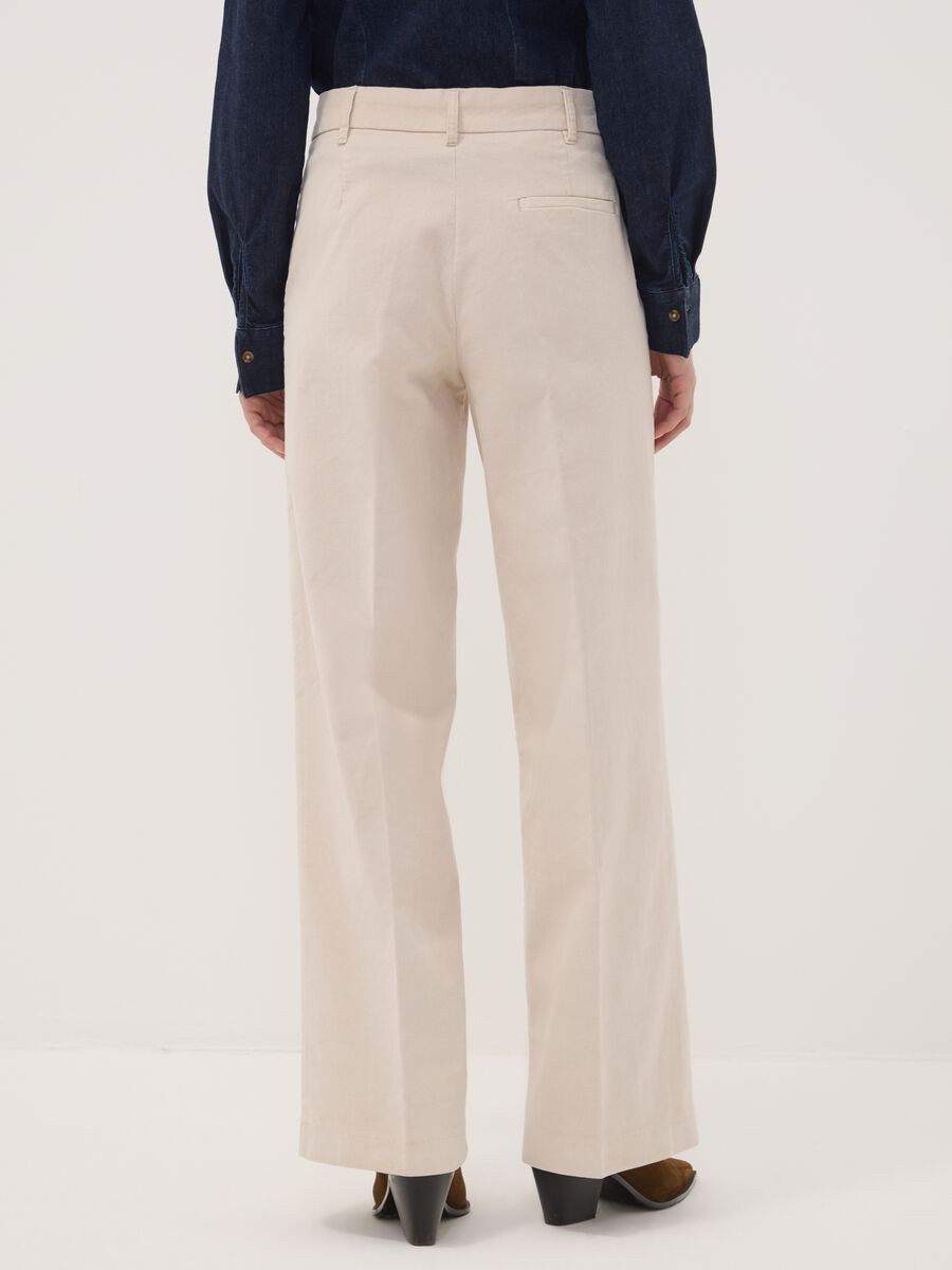 Cal&ccedil;as The Iconic Pants bege em algod&atilde;o el&aacute;stico canelado, straight fit_3