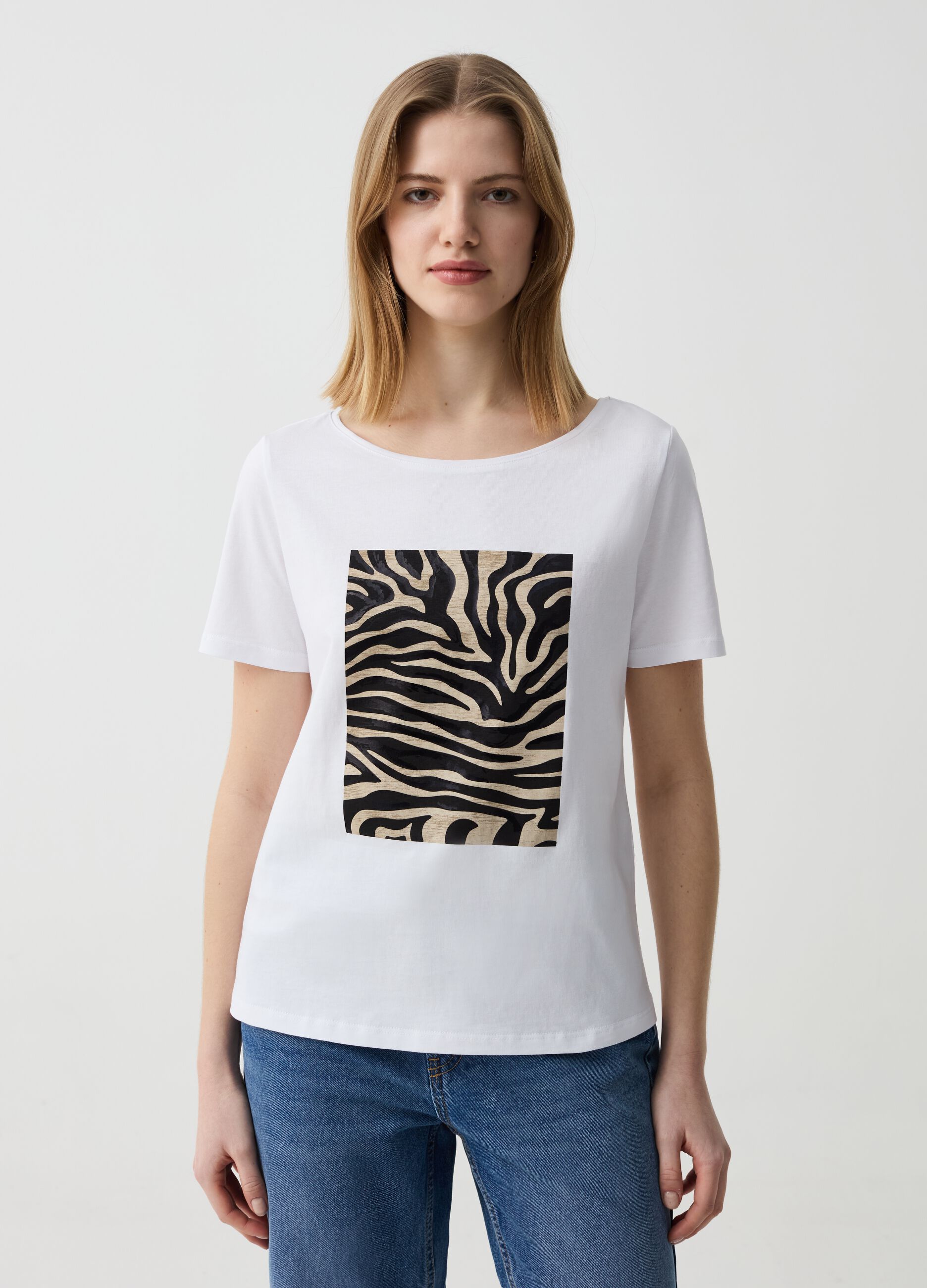 T-shirt with animal print