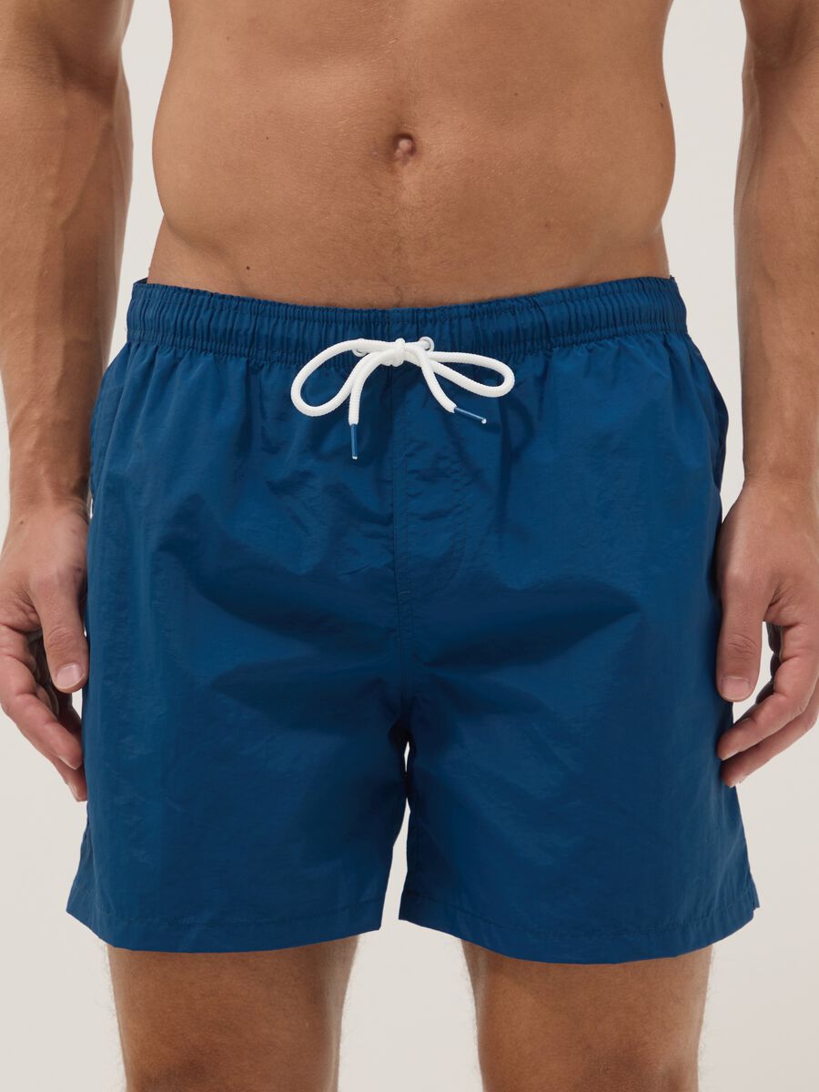 Blue regular-fit swim shorts with drawstring_2