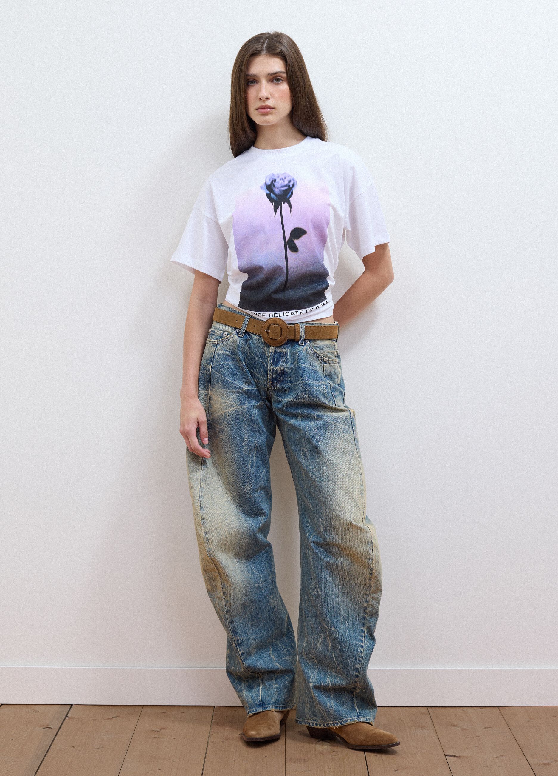 White pure cotton T-shirt with floral print, regular fit
