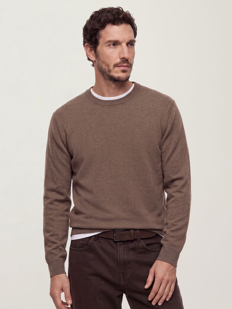 Brown cotton and cashmere blend crew-neck jumper_0