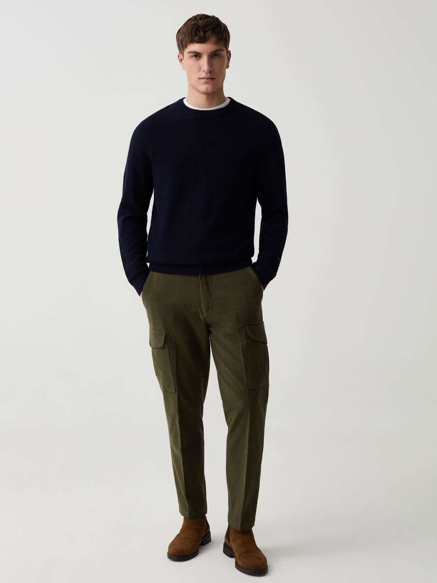 Comfort-fit cargo trousers in twill_0