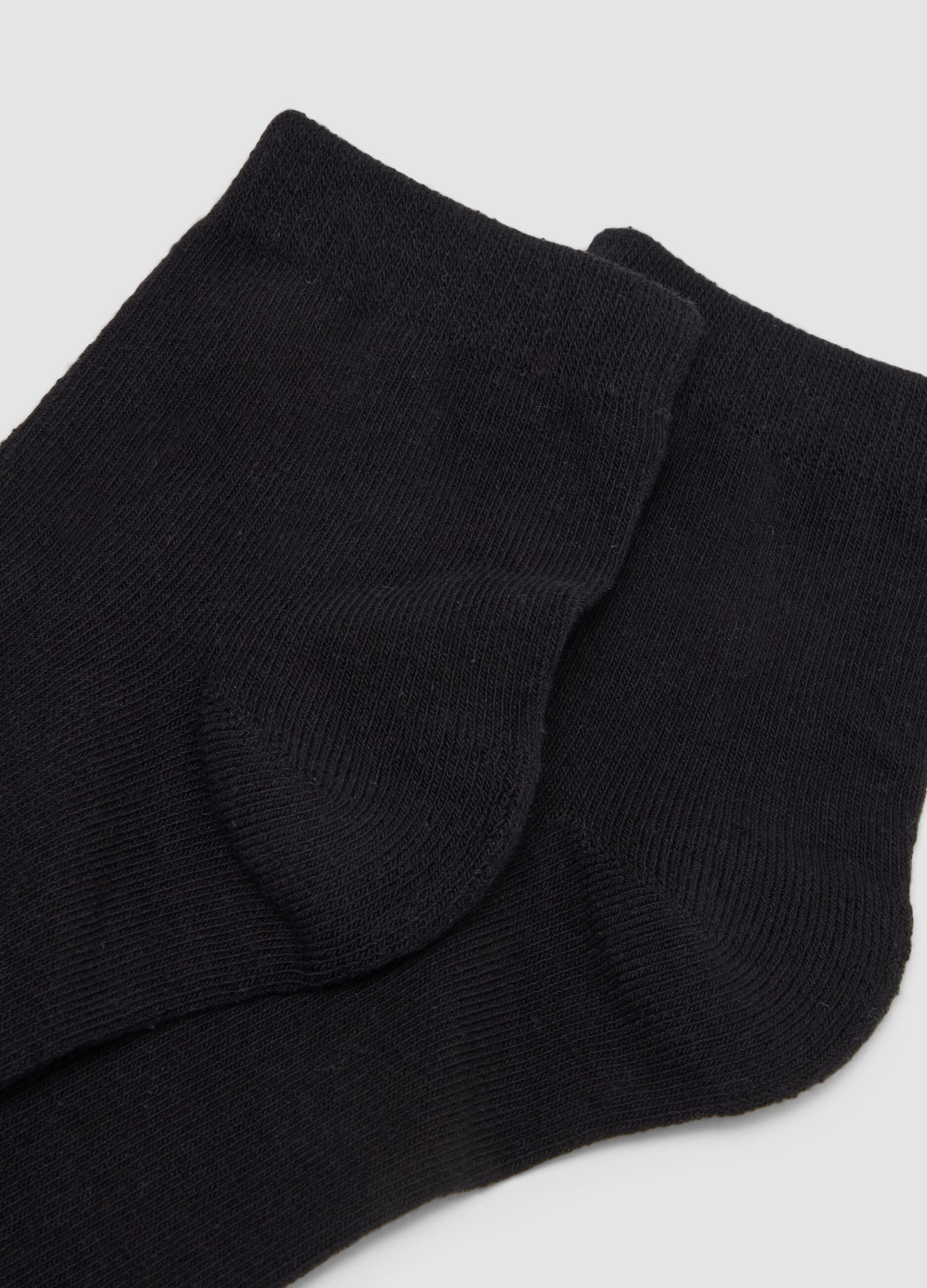 3er-Pack schwarze Sportsocken bis zum Kn&ouml;chel aus Bio-Baumwolle