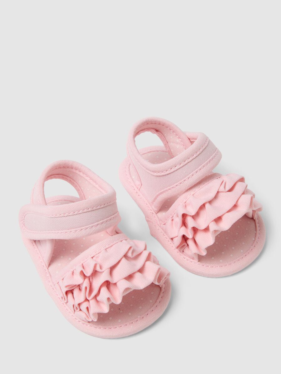 Pink pure cotton baby sandals with velcro and ruffles_1