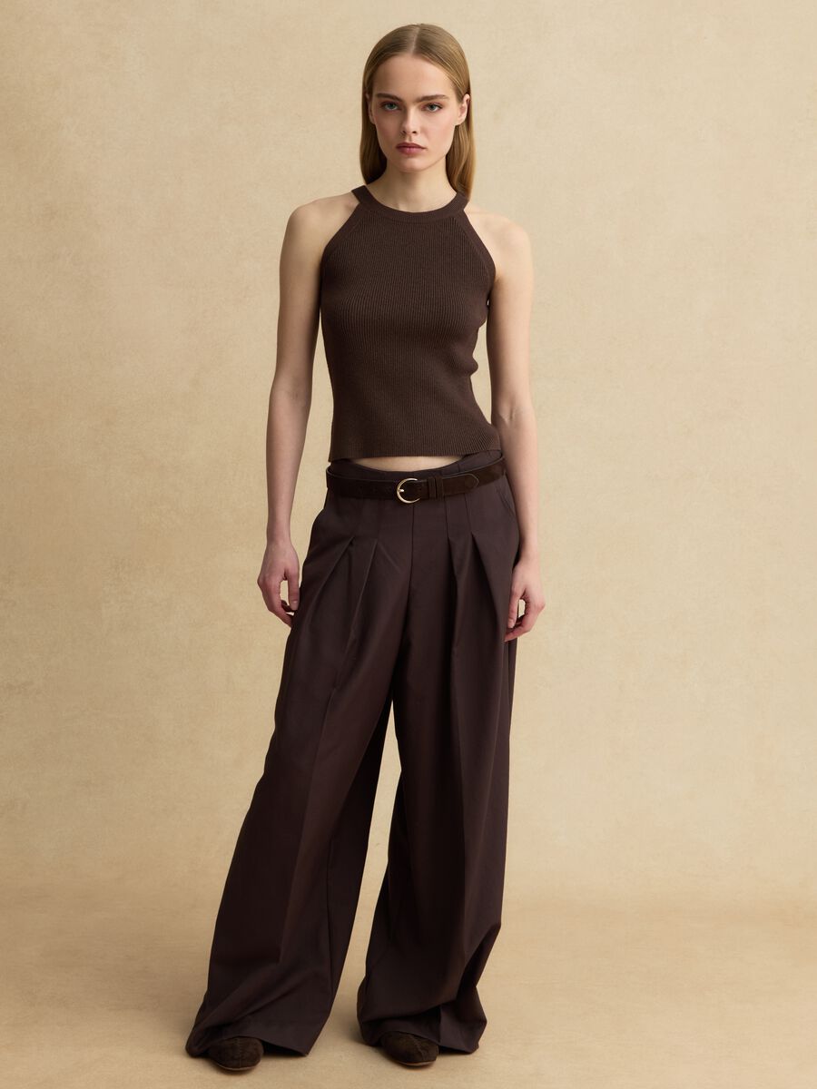 Enganliegendes Tanktop aus braunem Viskose-Mix_1