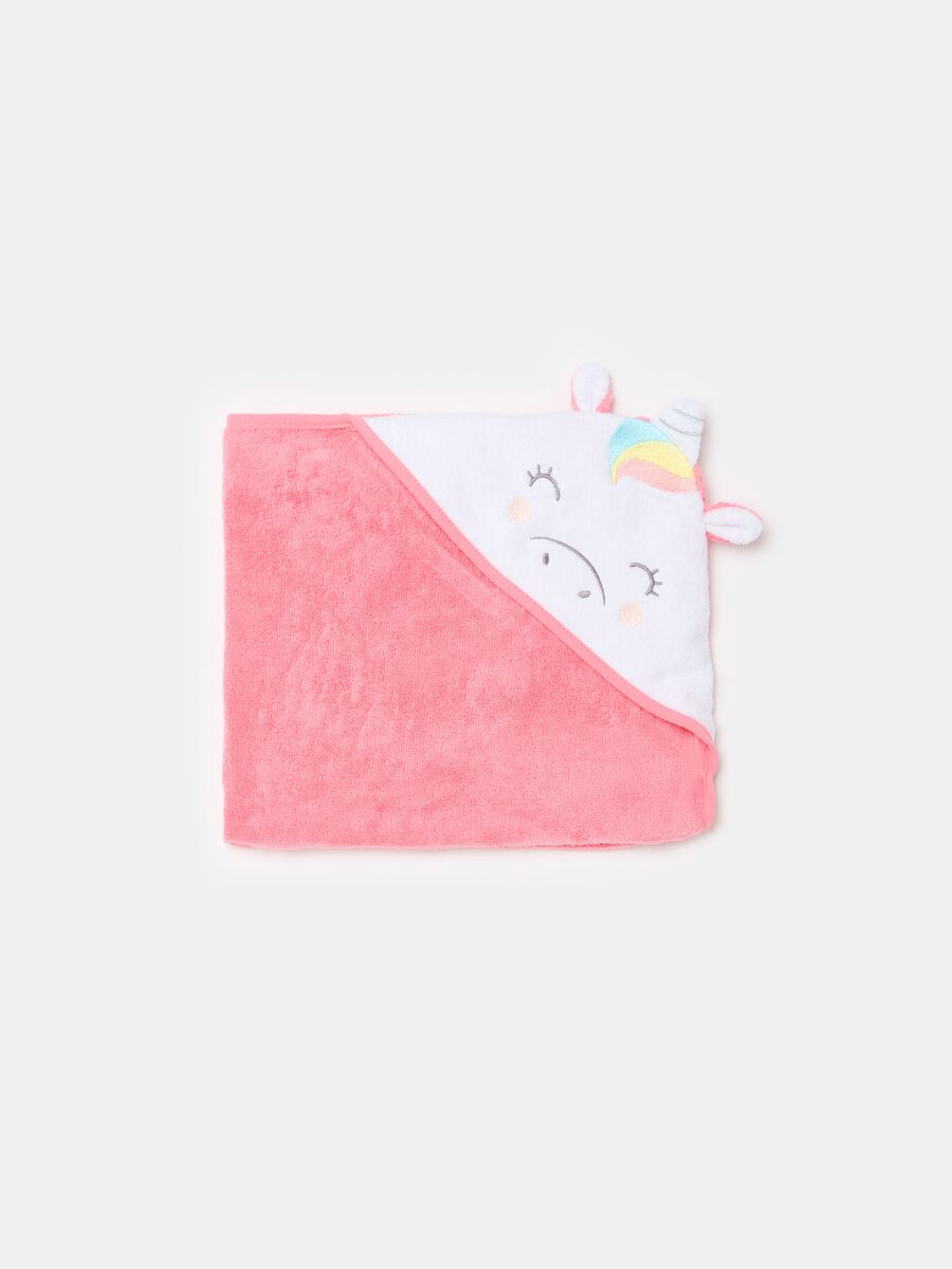 Bathrobe with embroidered unicorn_0