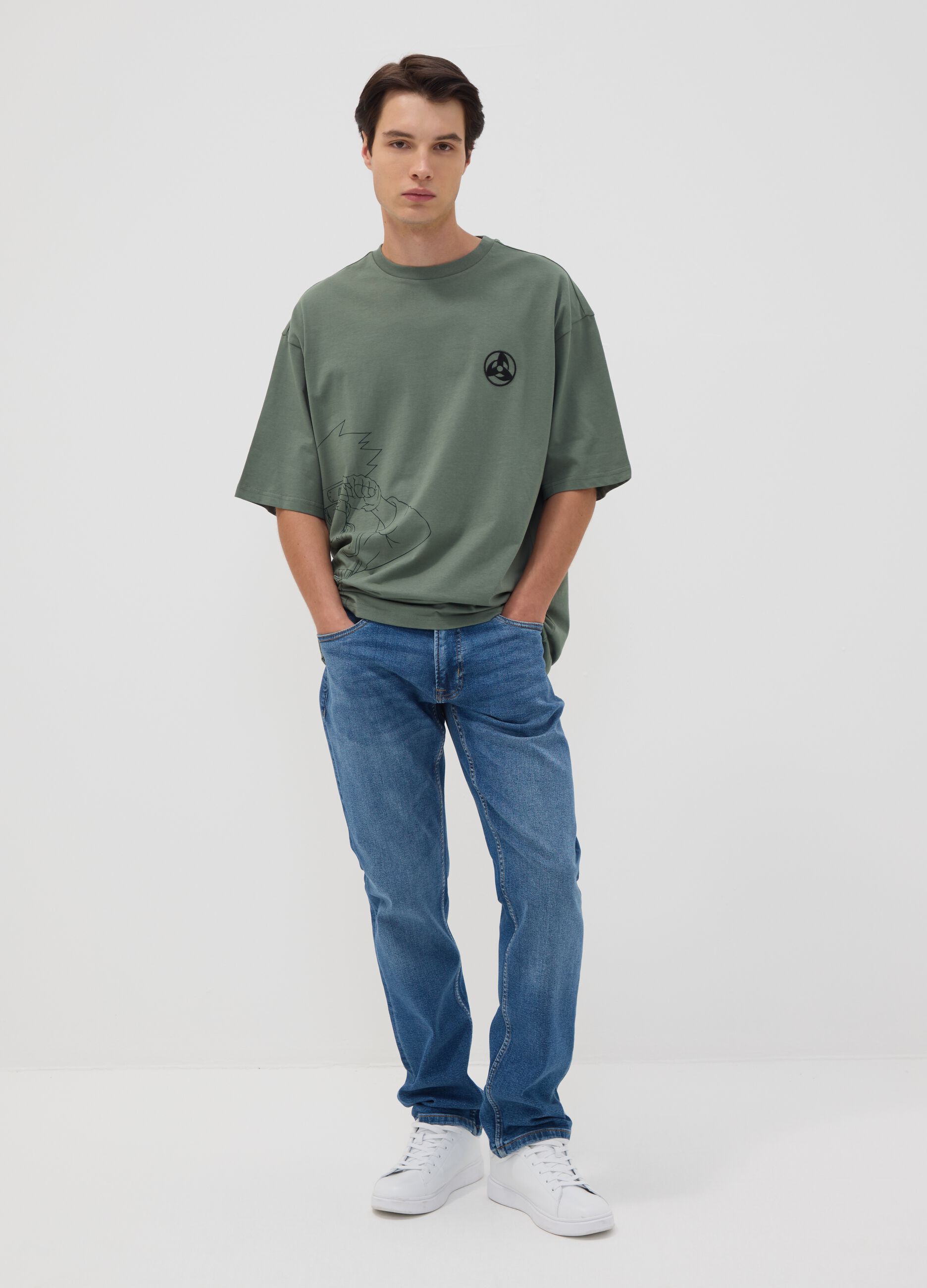 T-shirt verde em algod&atilde;o puro com estampado Naruto