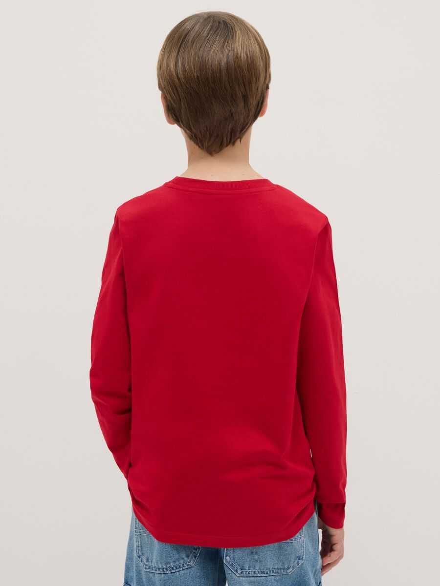 Red cotton regular fit t-shirt for boys_1