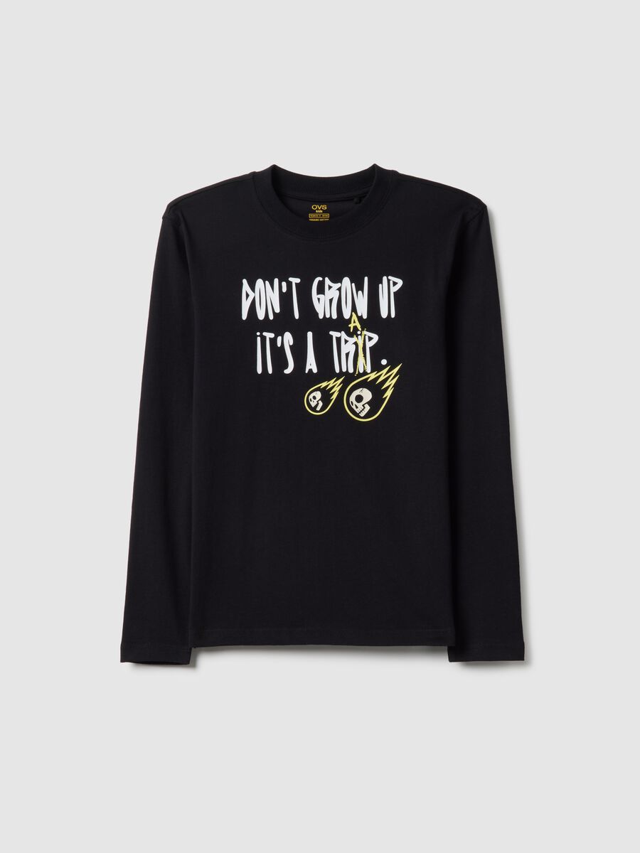 Black pure cotton regular fit t-shirt with print for boys_3