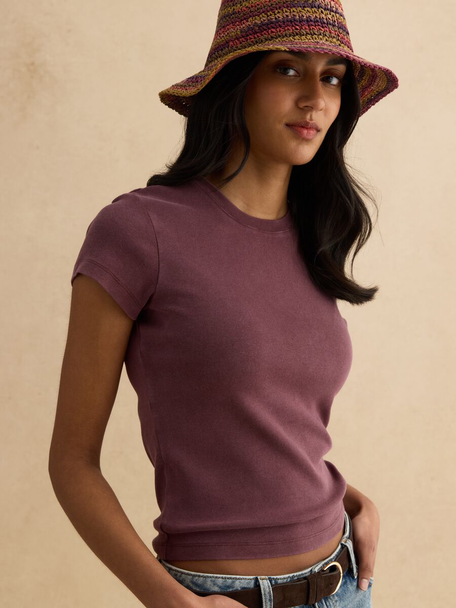 Fitted T-shirt in stretchy purple cotton_1