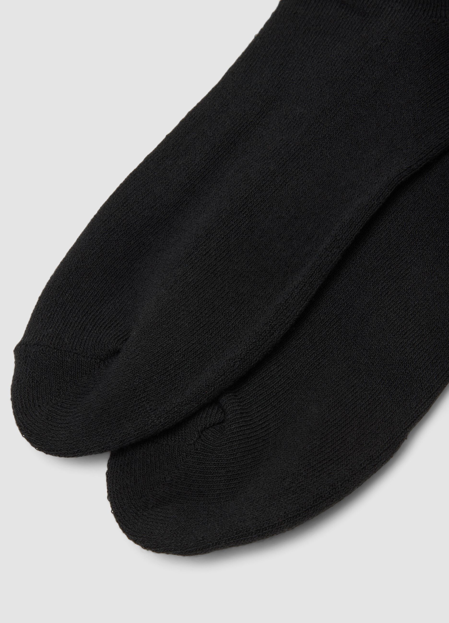 3-pack of black stretch cotton sports socks