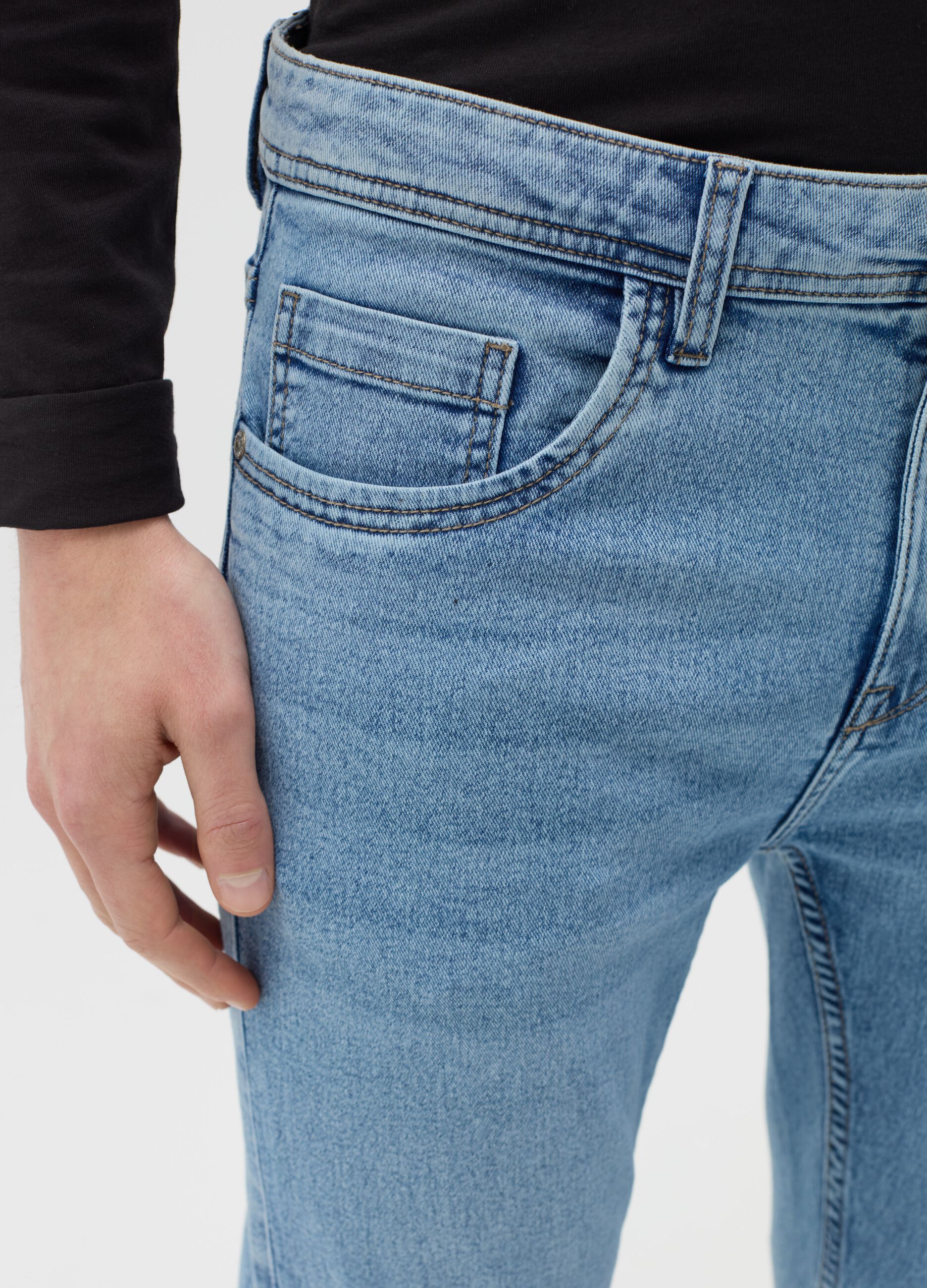 Super-skinny-fit jeans with fading