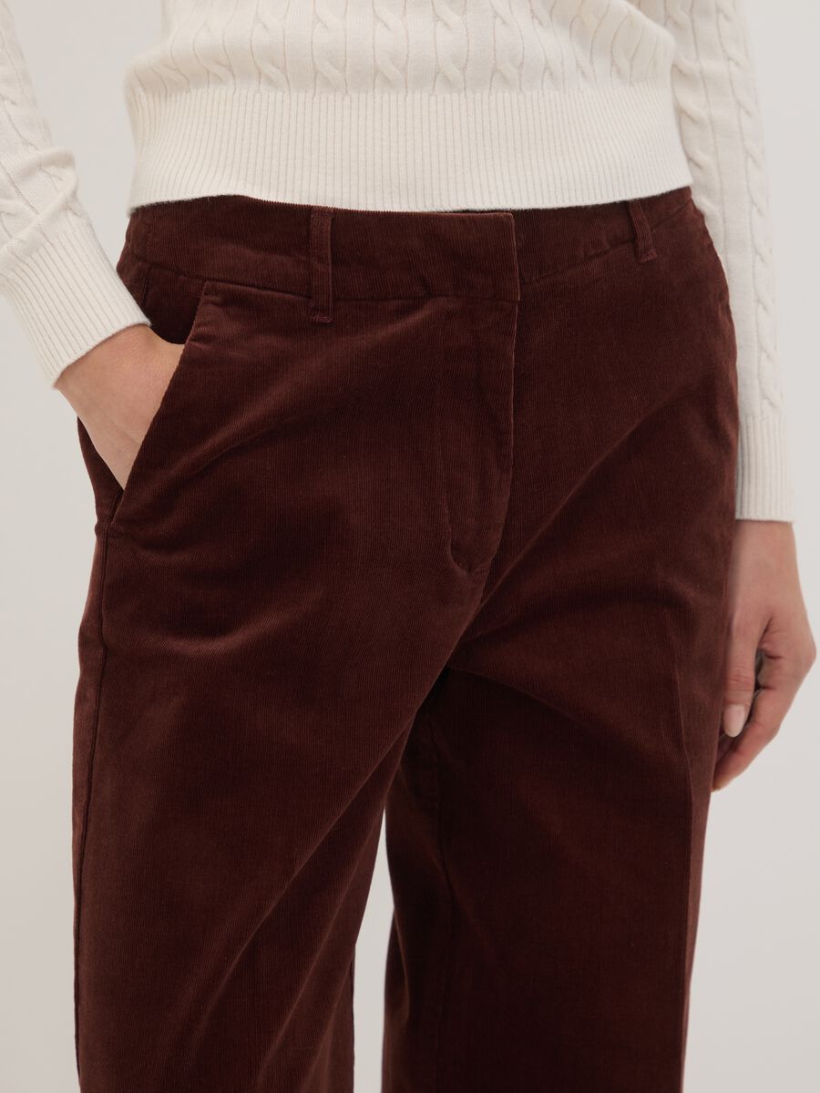 Braune The Iconic Pants Straight-Fit-Hose aus elastischer Baumwolle in Cordoptik_2
