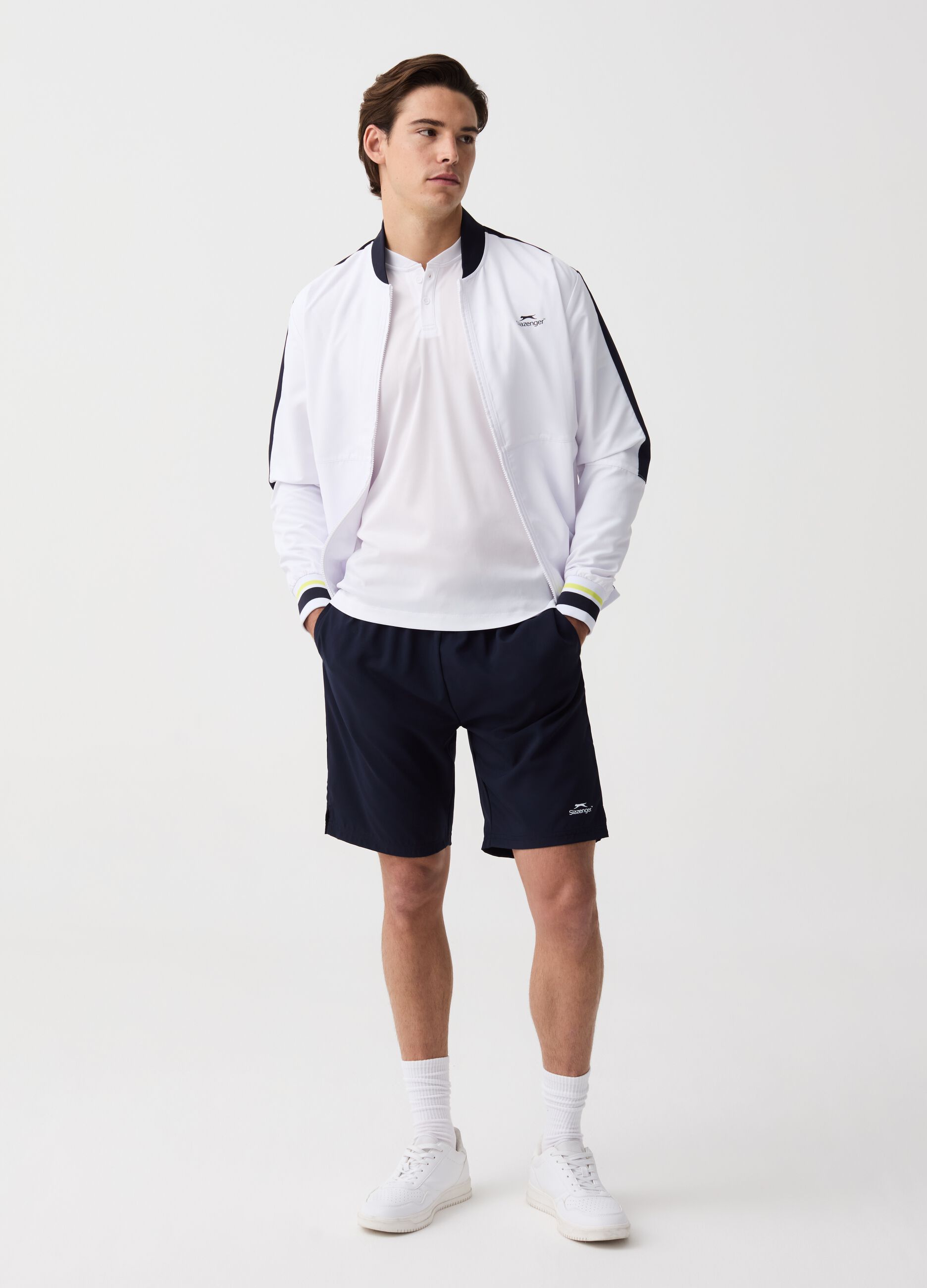 Quick-dry Bermuda tennis shorts with Slazenger print