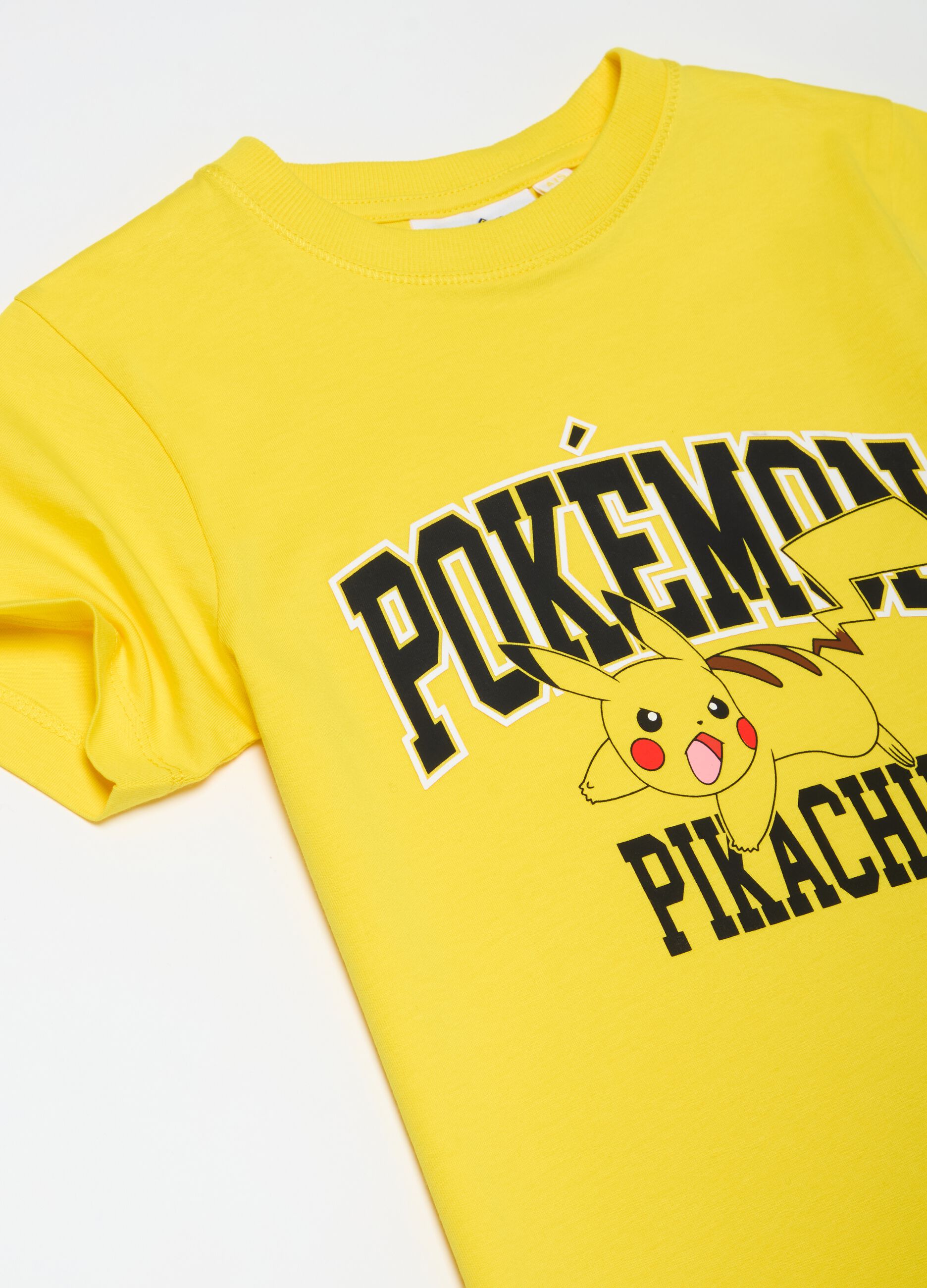 T-shirt with Pokémon Pikachu print