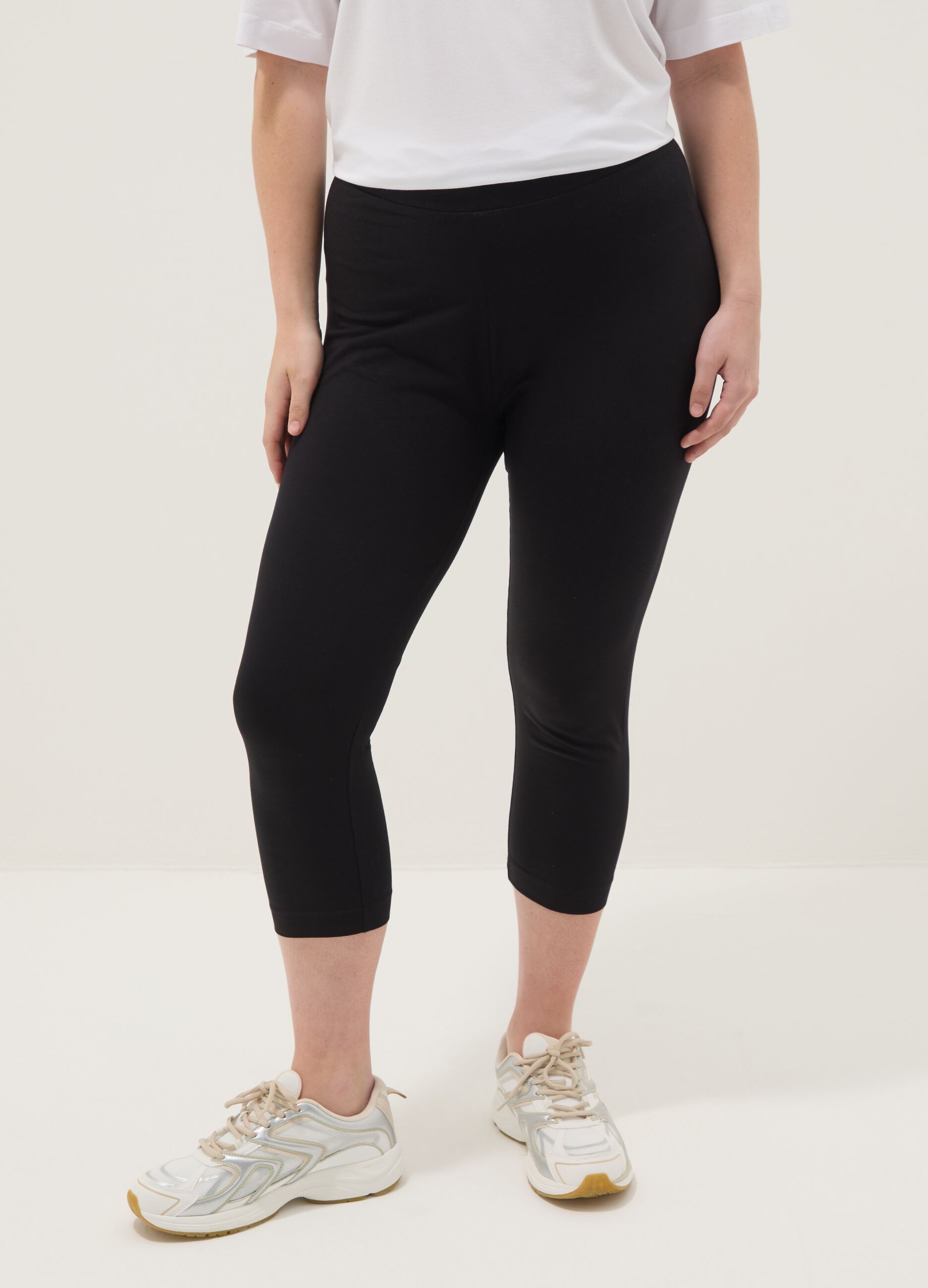 Black stretch cotton leggings