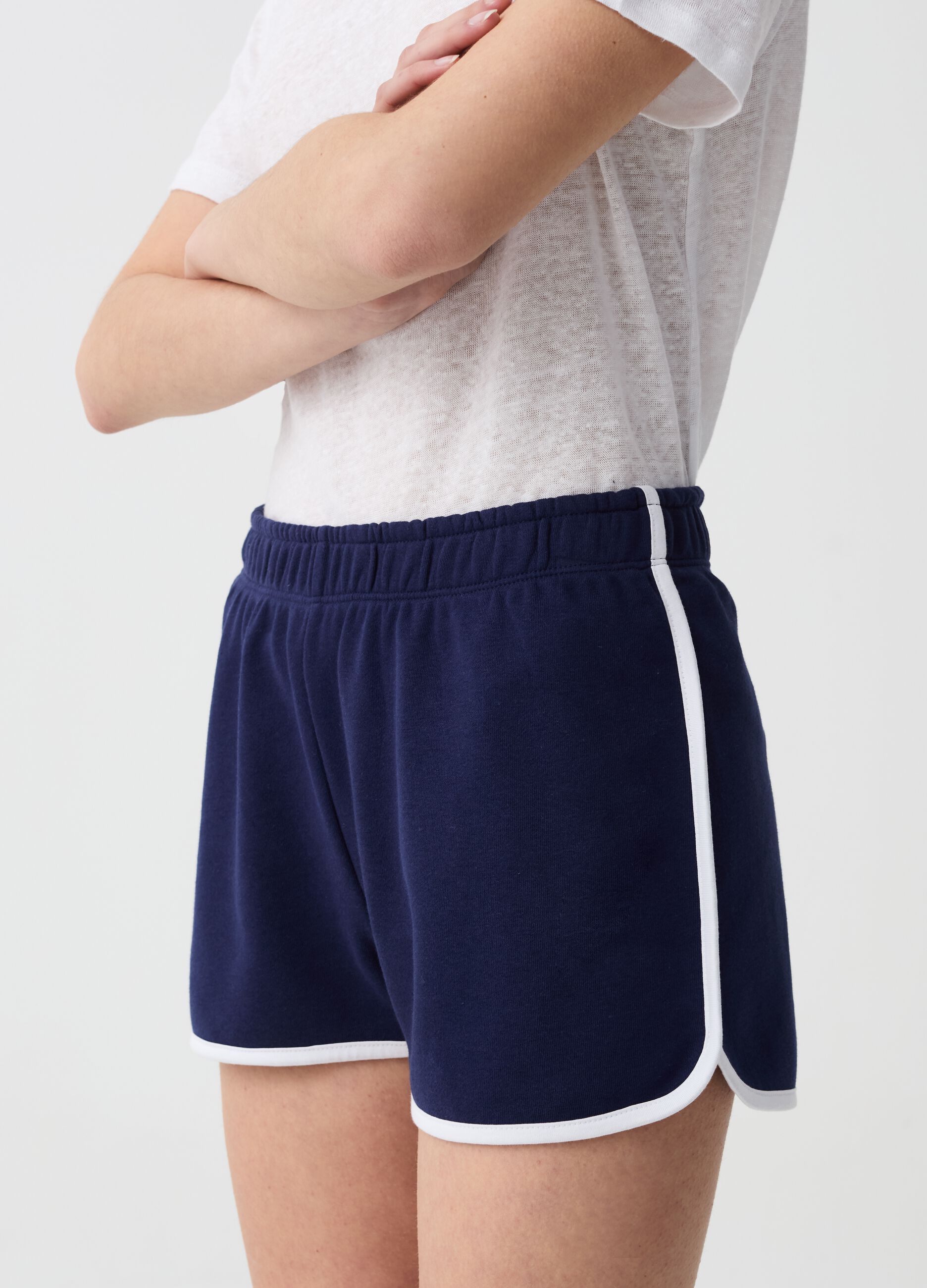 Essential shorts in French terry