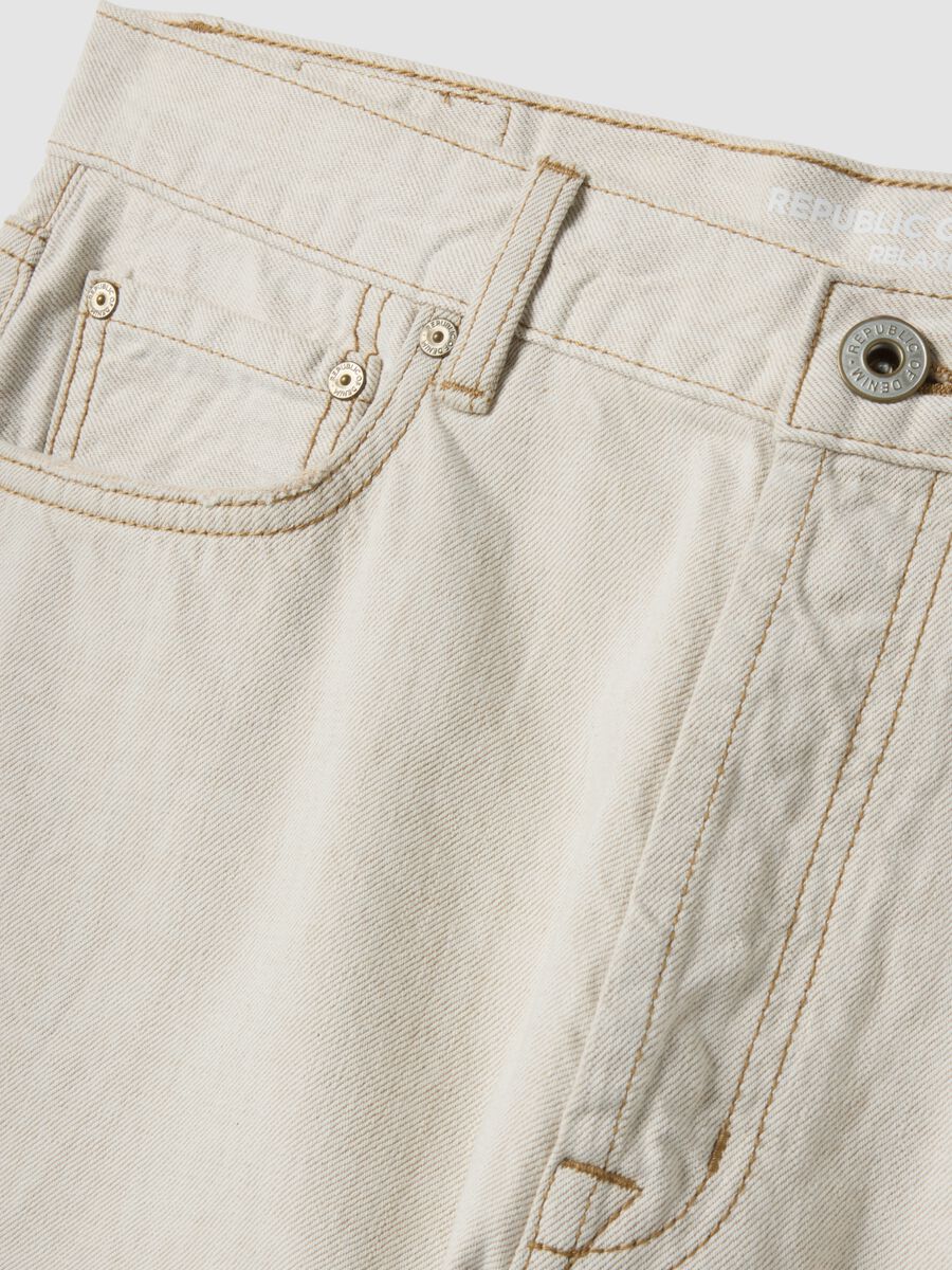 Beige Denim-Jeans aus reiner Baumwolle, Relaxed Fit_5